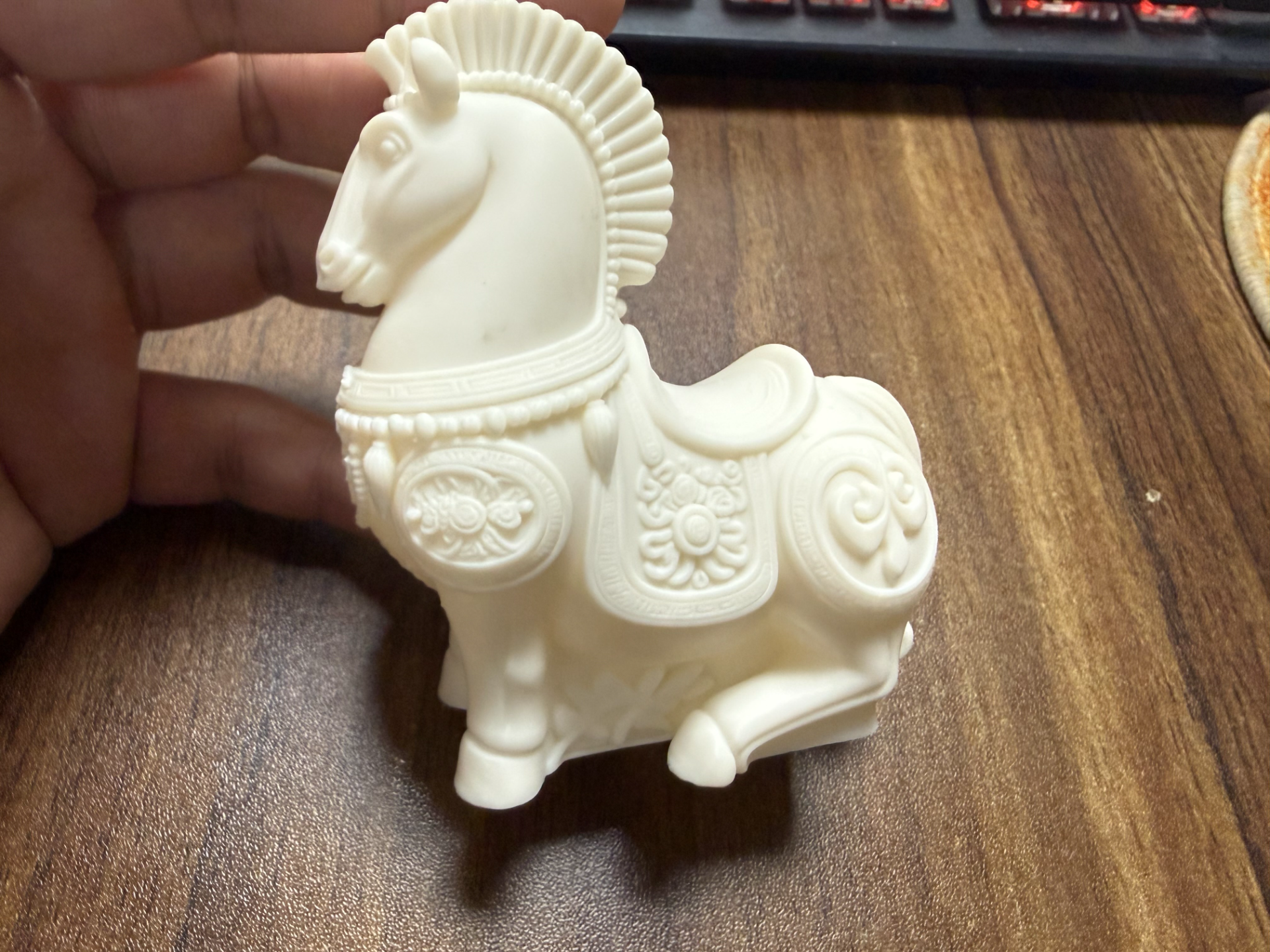 精致的小马摆件