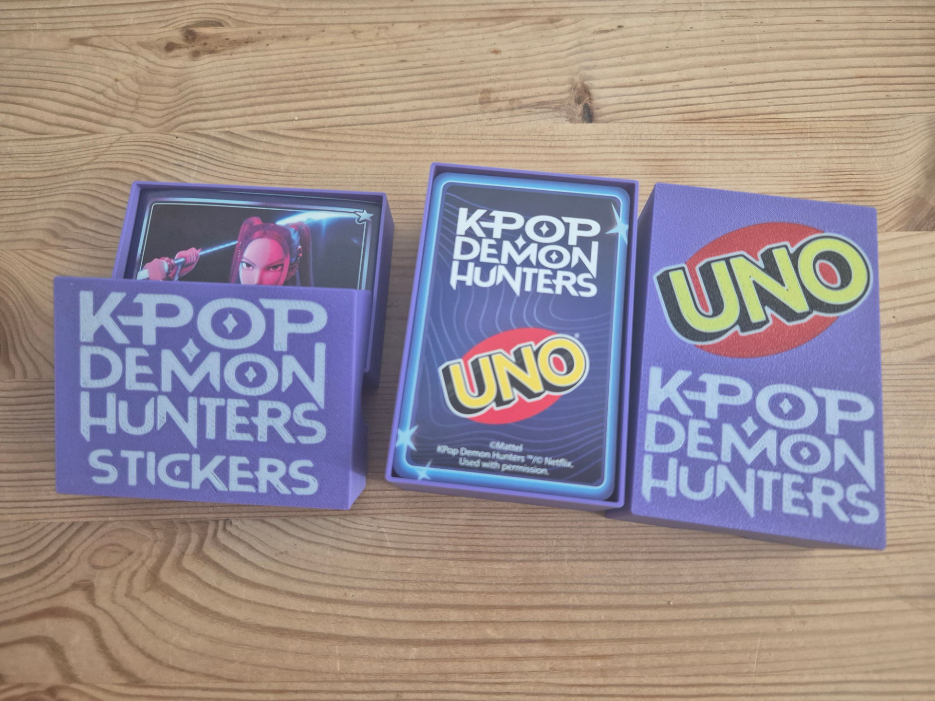 K-Pop Demon Hunters Stickers and UNO Boxes