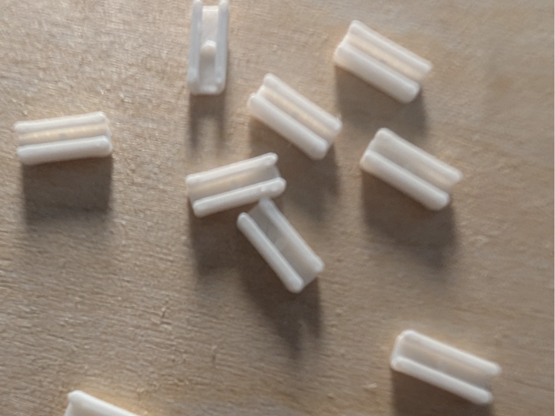 HO Scale insulated Rail Joiners