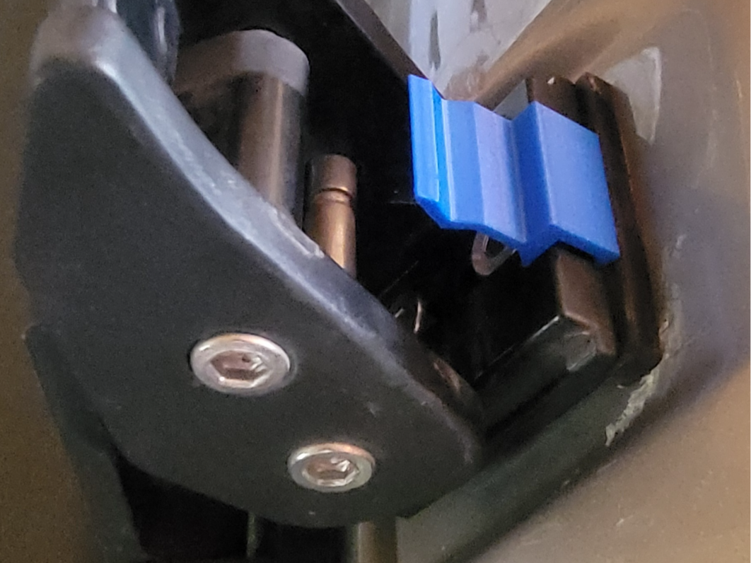 Jeep Hood Anti-rattle Clip