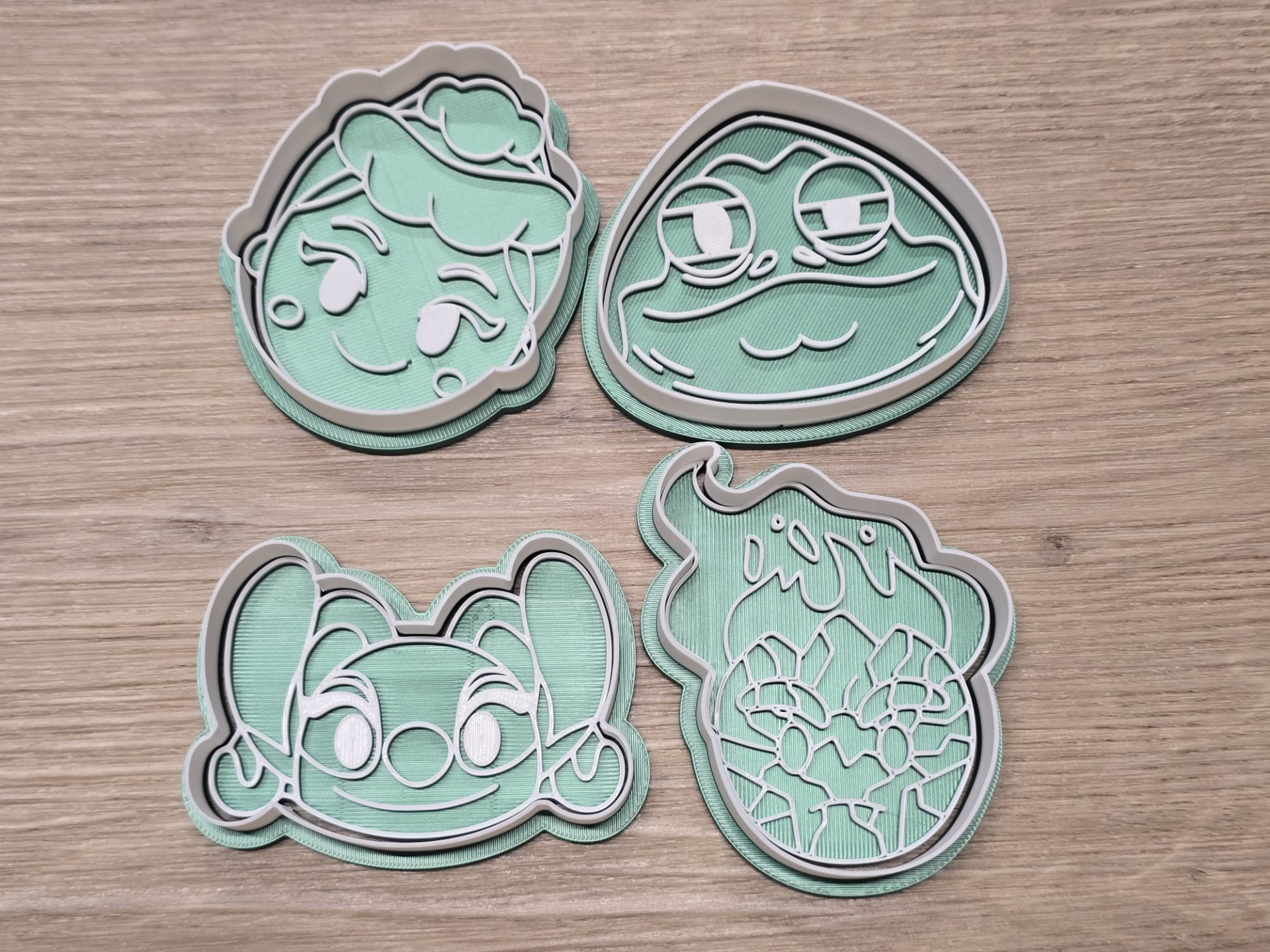 Cute Blitz Character Cookie Cutter Stamp Pack 6