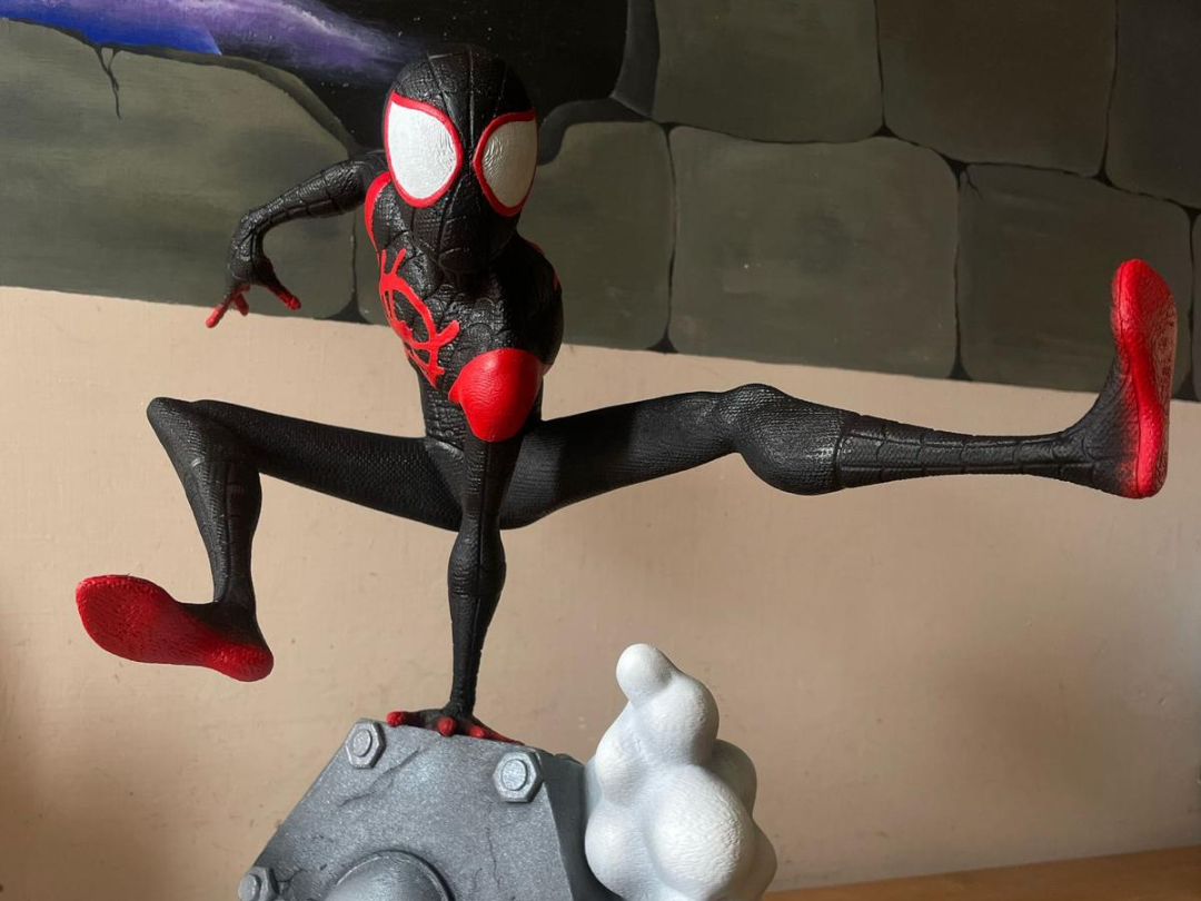 MILES MORALES