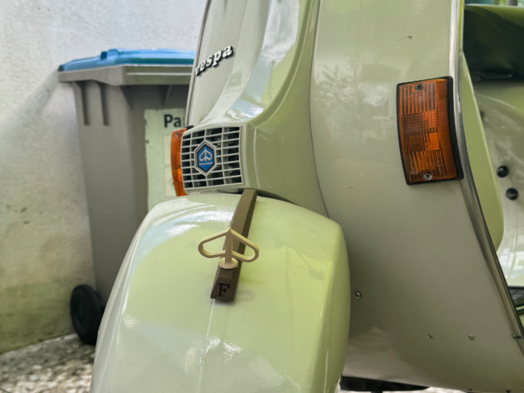 Piaggio of Ecstasy, Vespa Px Fender