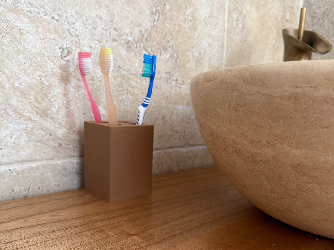 Toothbrush holder
