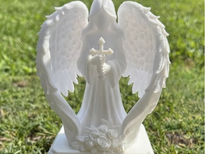 Memorial Angel Statue / Vzpomínkový Anděl