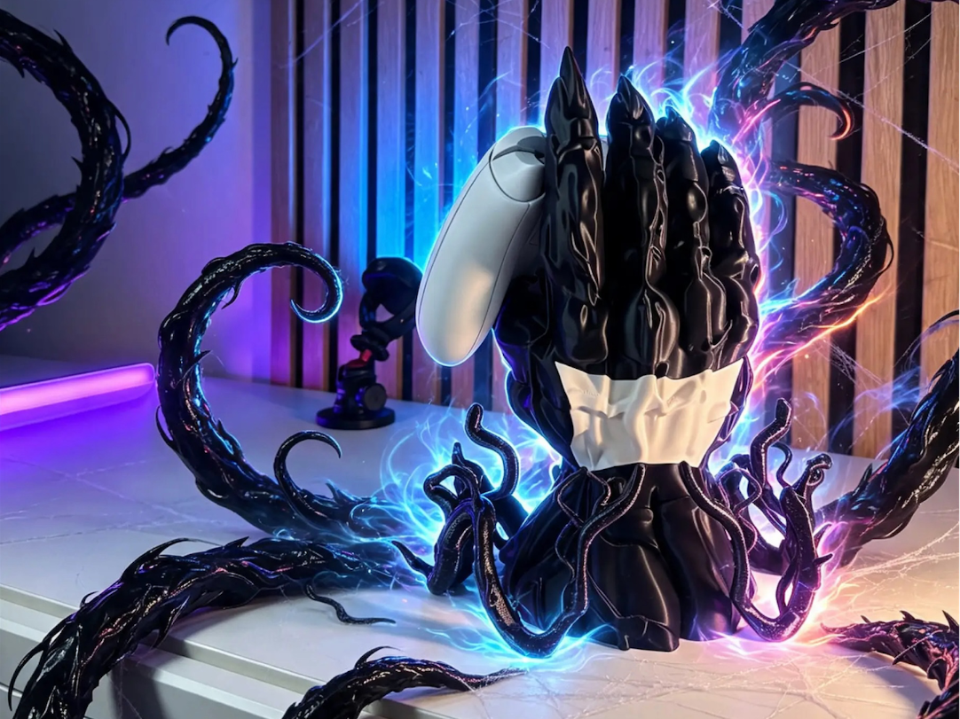 Gaming Controller Stand - Inspired by Venom FanArt