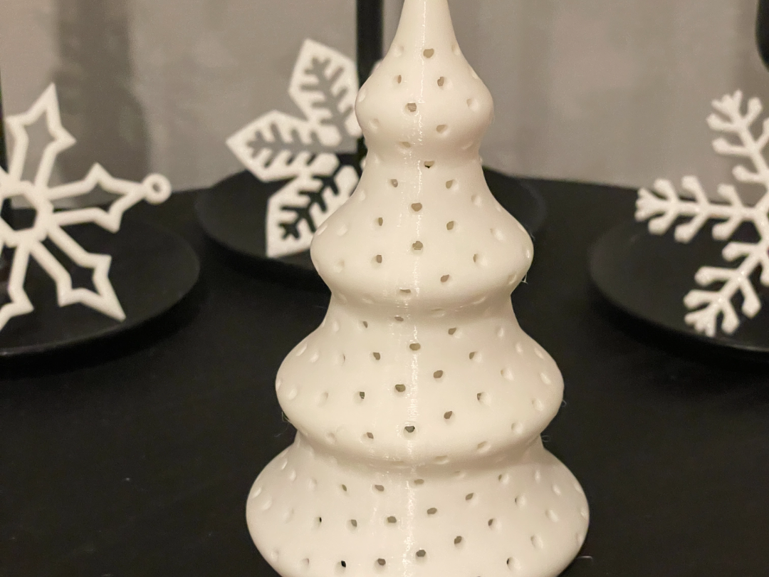 Tannenbaum Teelichthalter  mit 252 Lichtpunkten