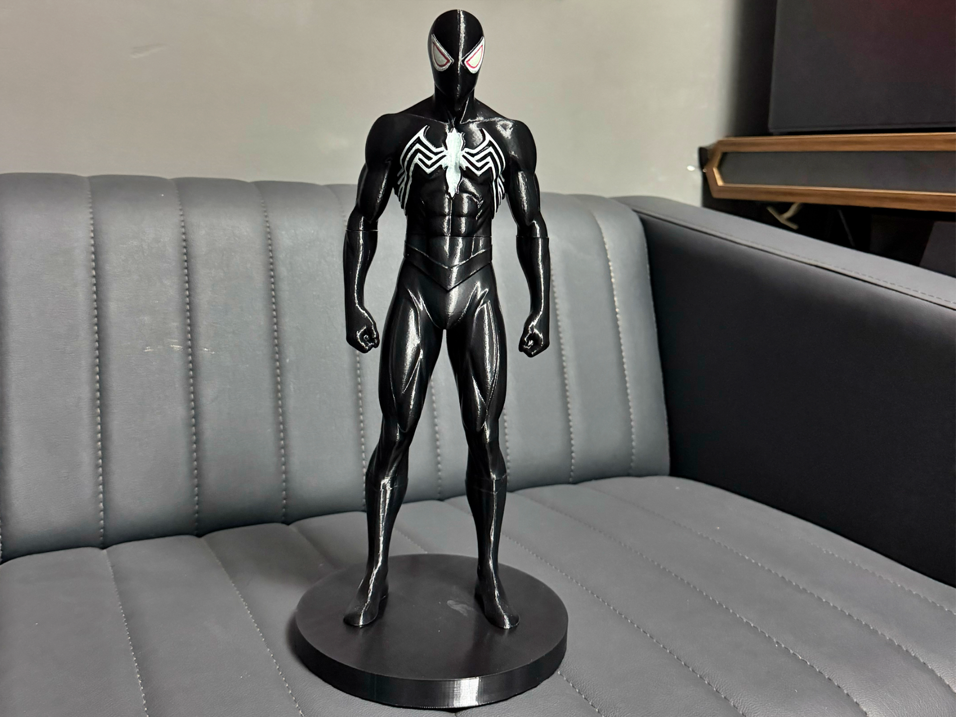 Black Symbiote Spiderman Hero Figure