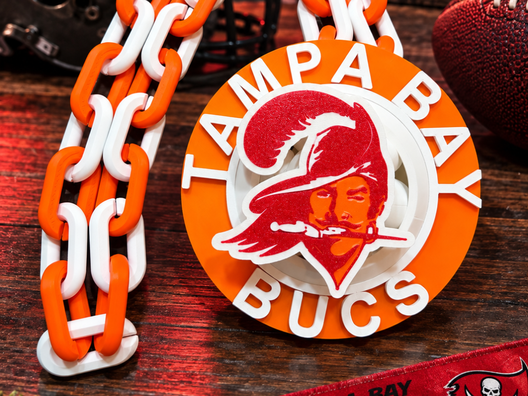 Tampa Bay Buccaneers Bucco Bruce Spinning Chain
