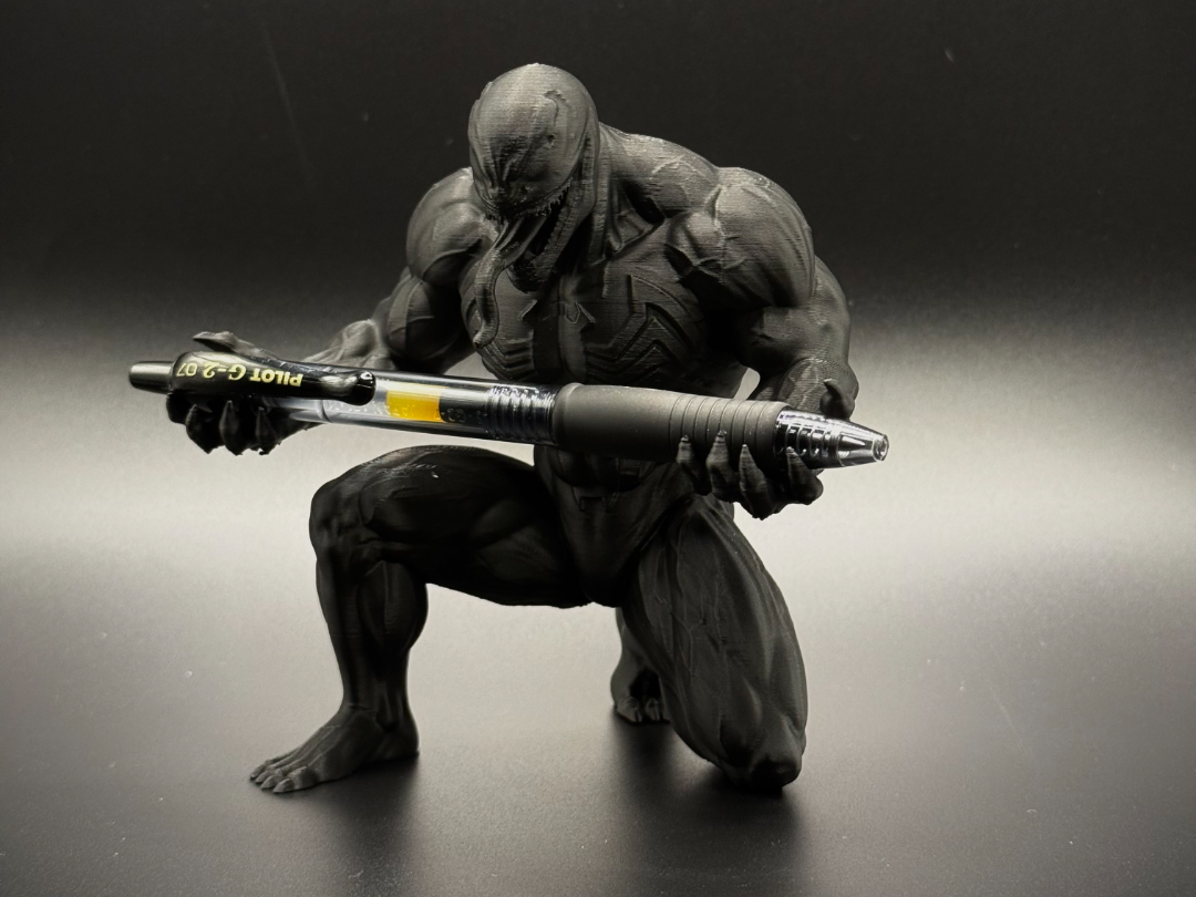 Venom - Custom Pen Holder!