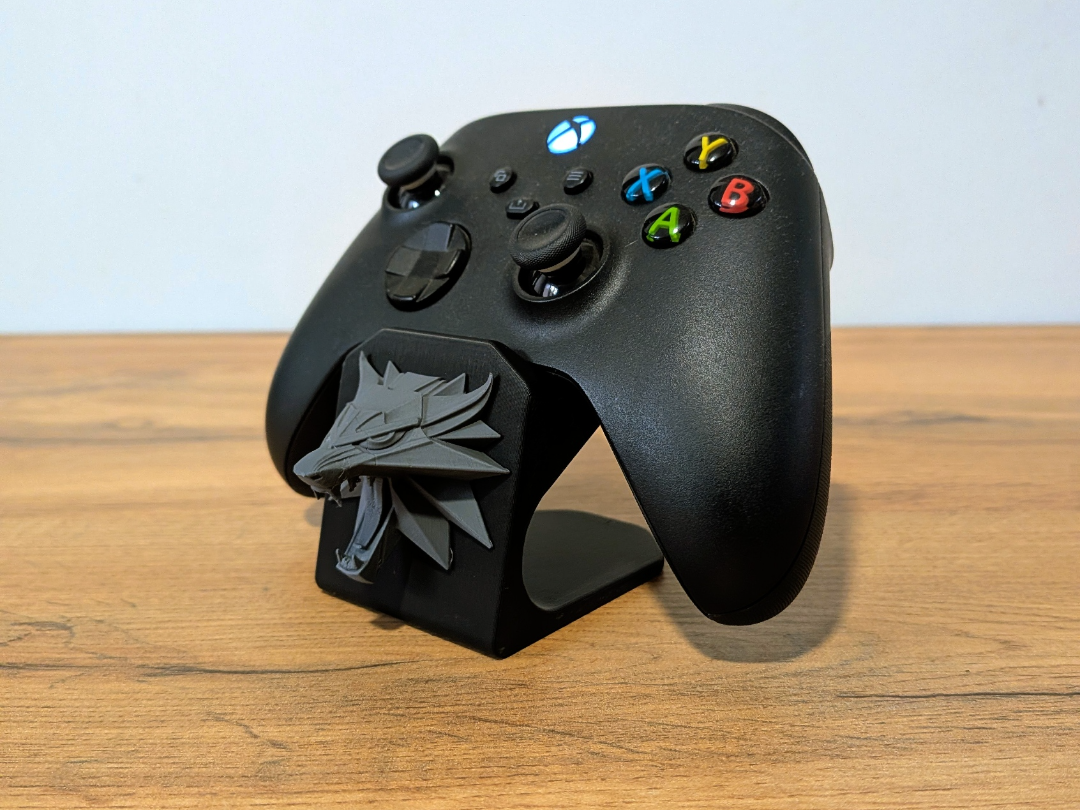 Witcher Controller Stand