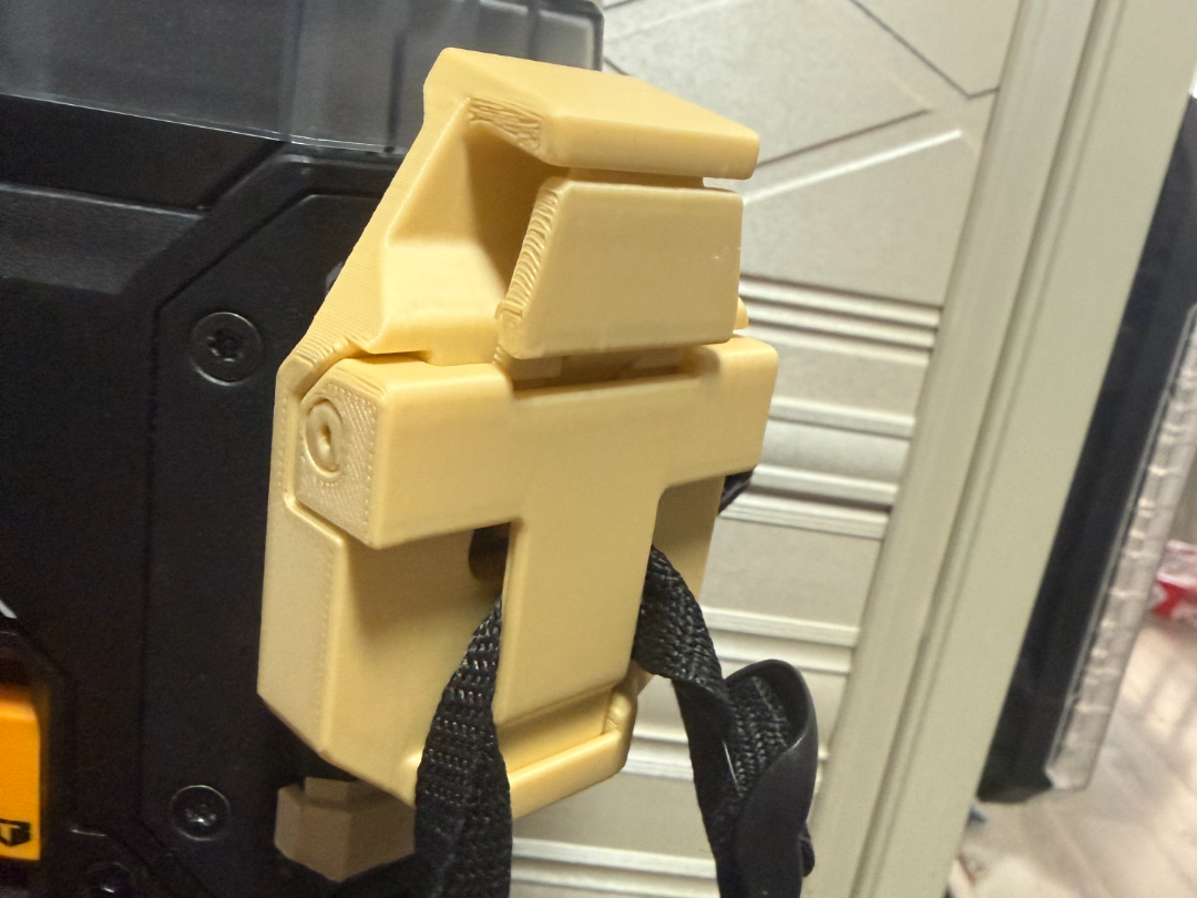 拓必得 TOUGHBUILT soft bag clip