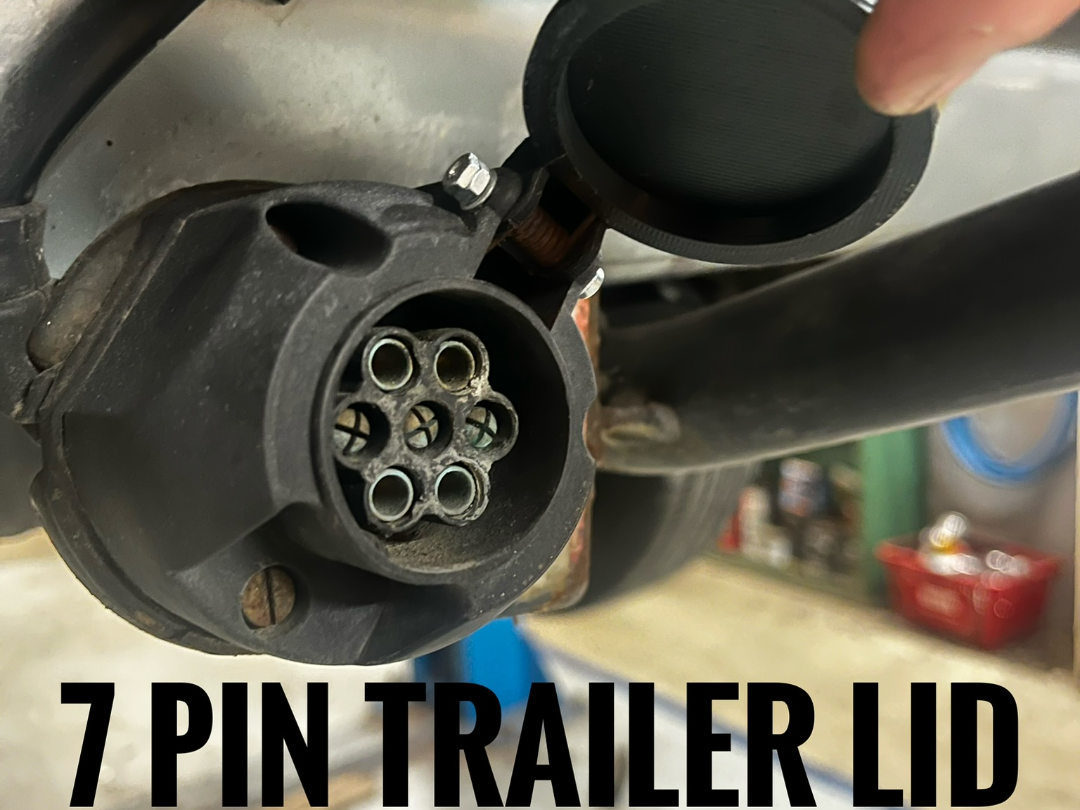 7 Pin Trailer Plug-Cover