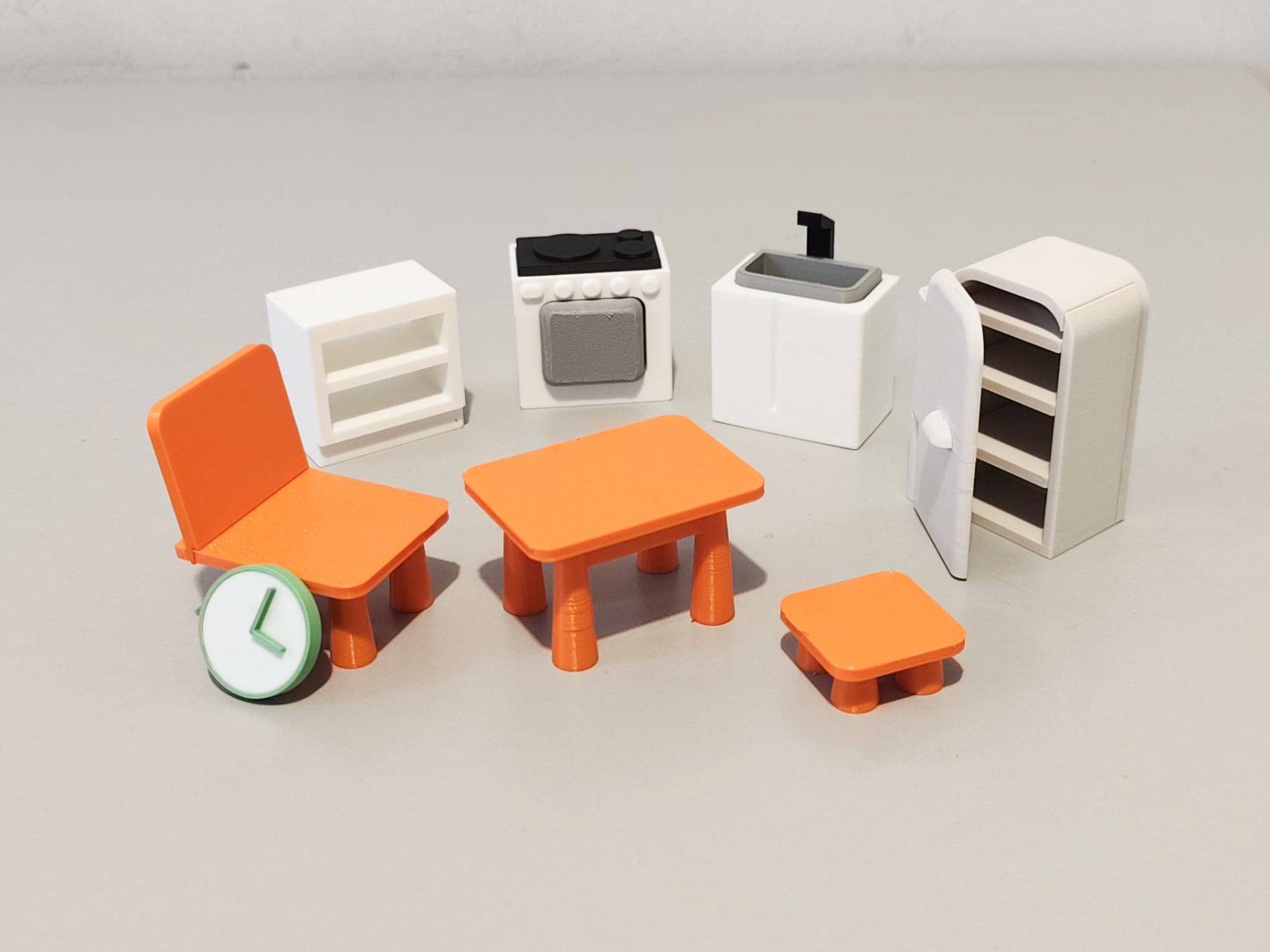 Dollhouse Kitchen Furniture Set