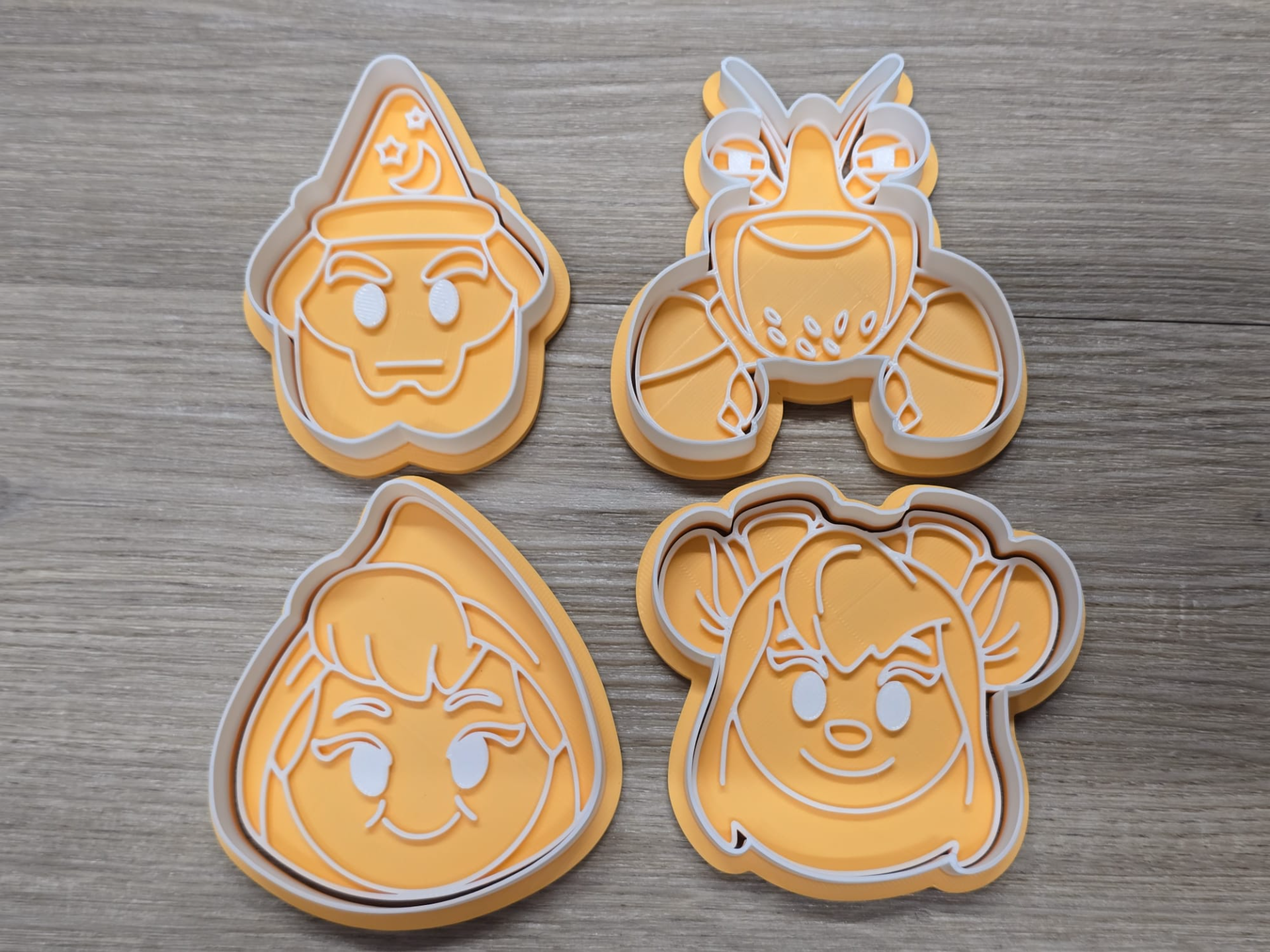 Character Cookie Cutter Stamp Pack 14