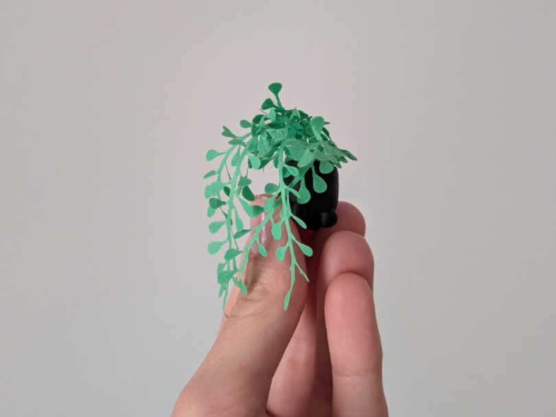Miniature Plant for Dollhouse - No Supports