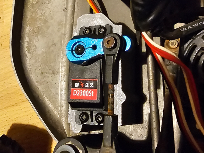 Hobao Hyper 7 Servo Mount