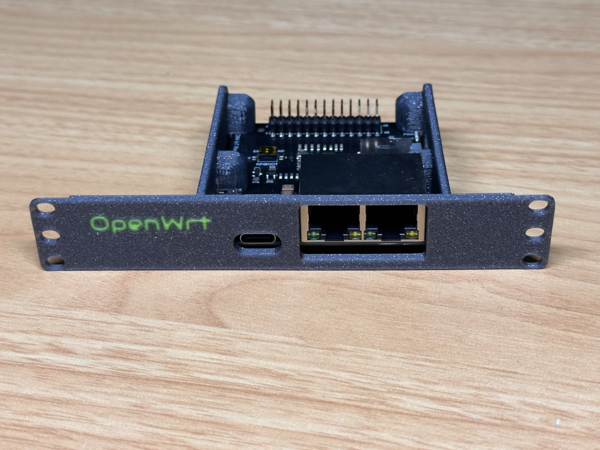 Mini Lab Rax 5" 1U DFRobot CM4 OpenWRT Router 