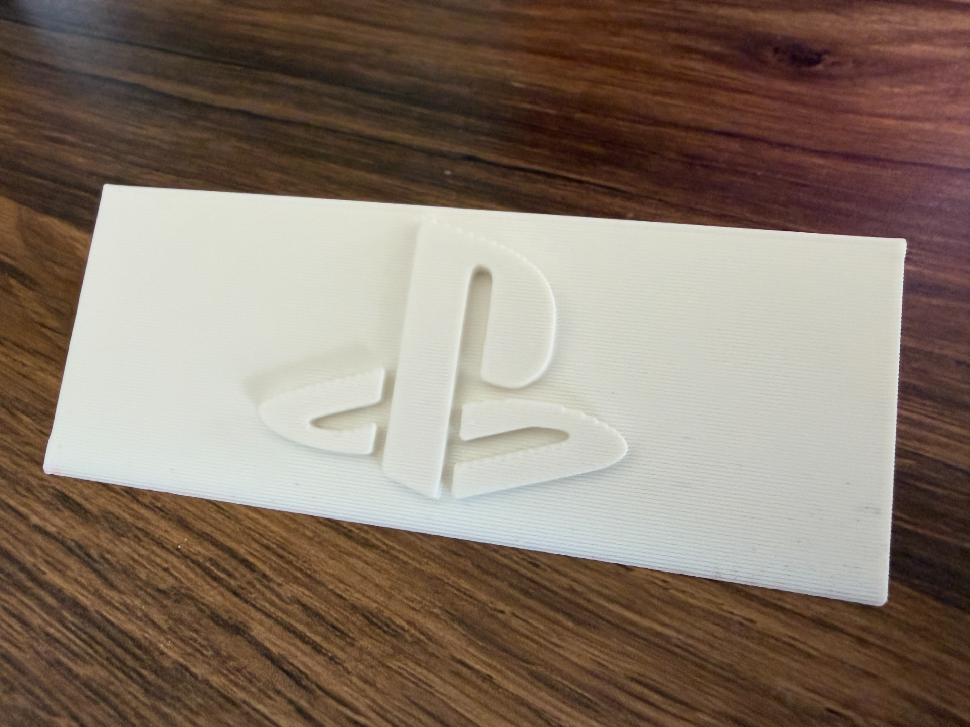 Playstation Spielehalter für Digital Edition