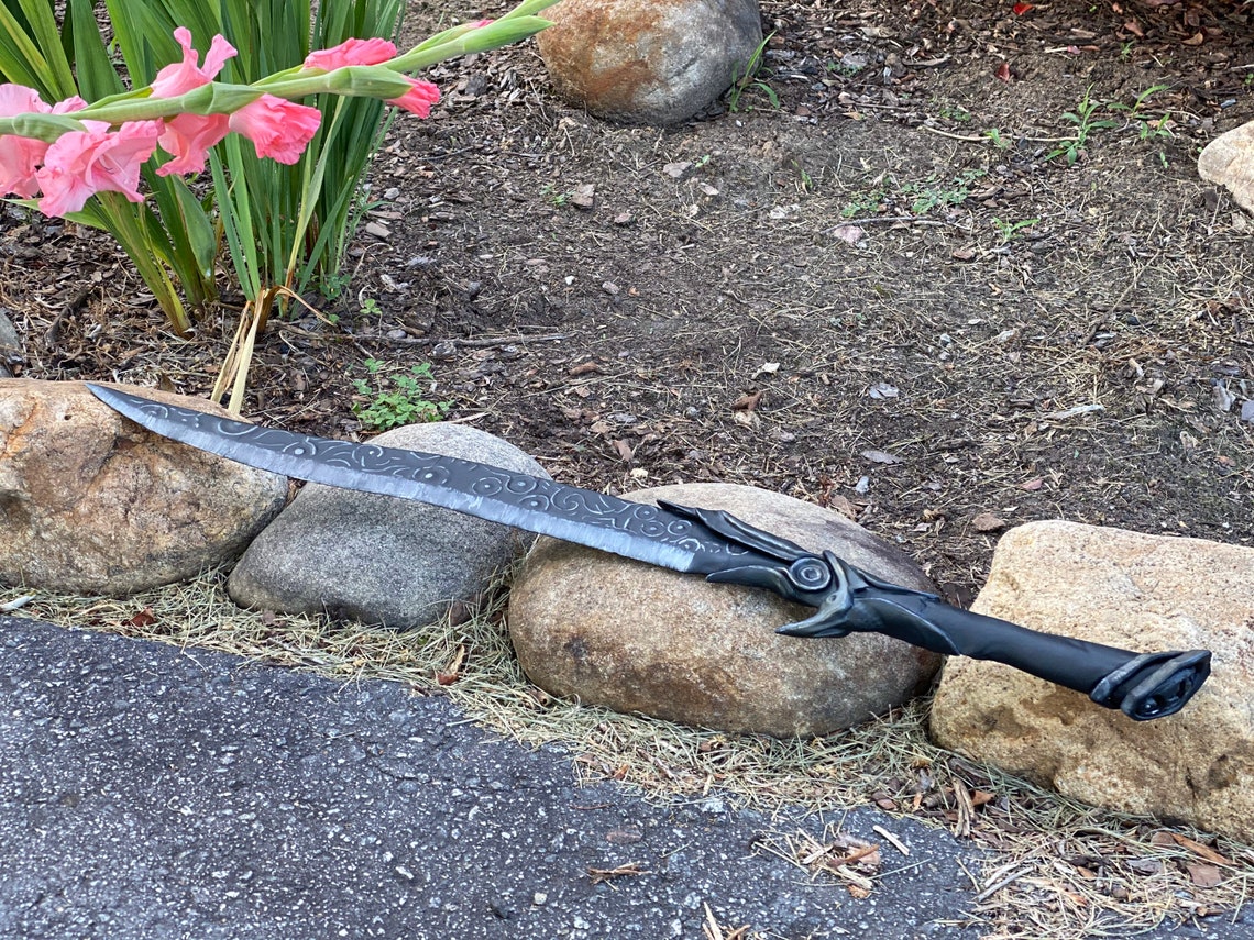 32in Skyrim Ebony Sword
