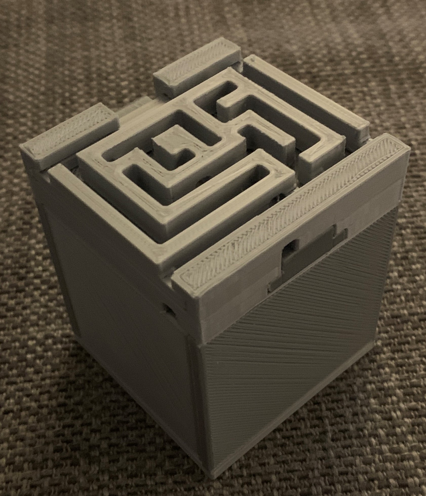 Sliding puzzle box from hell