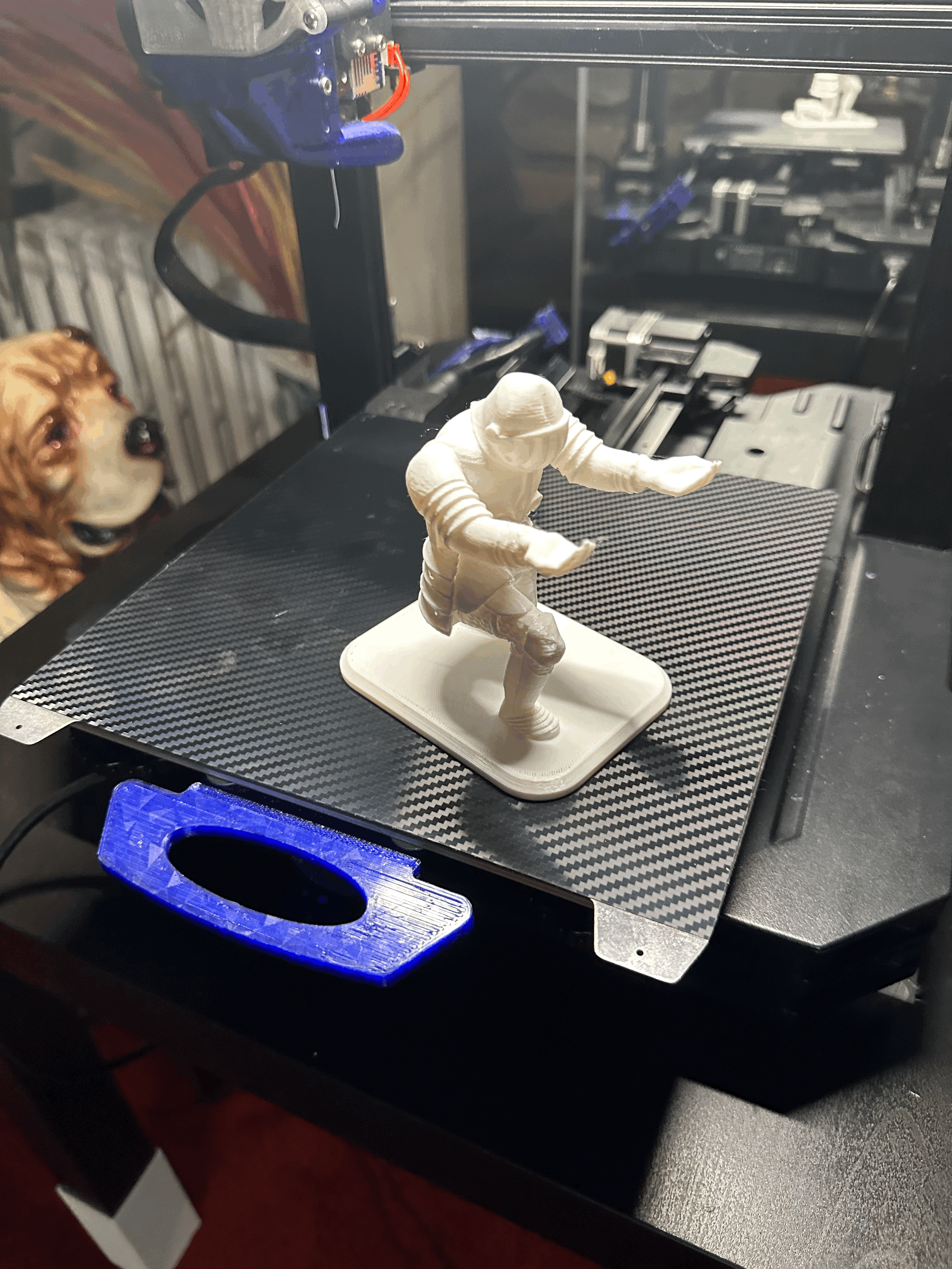 KNIGHT PEN HOLDER