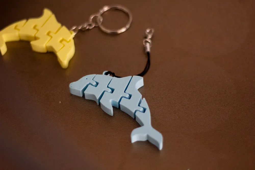 Flexi Dolphin Keychain Articulated