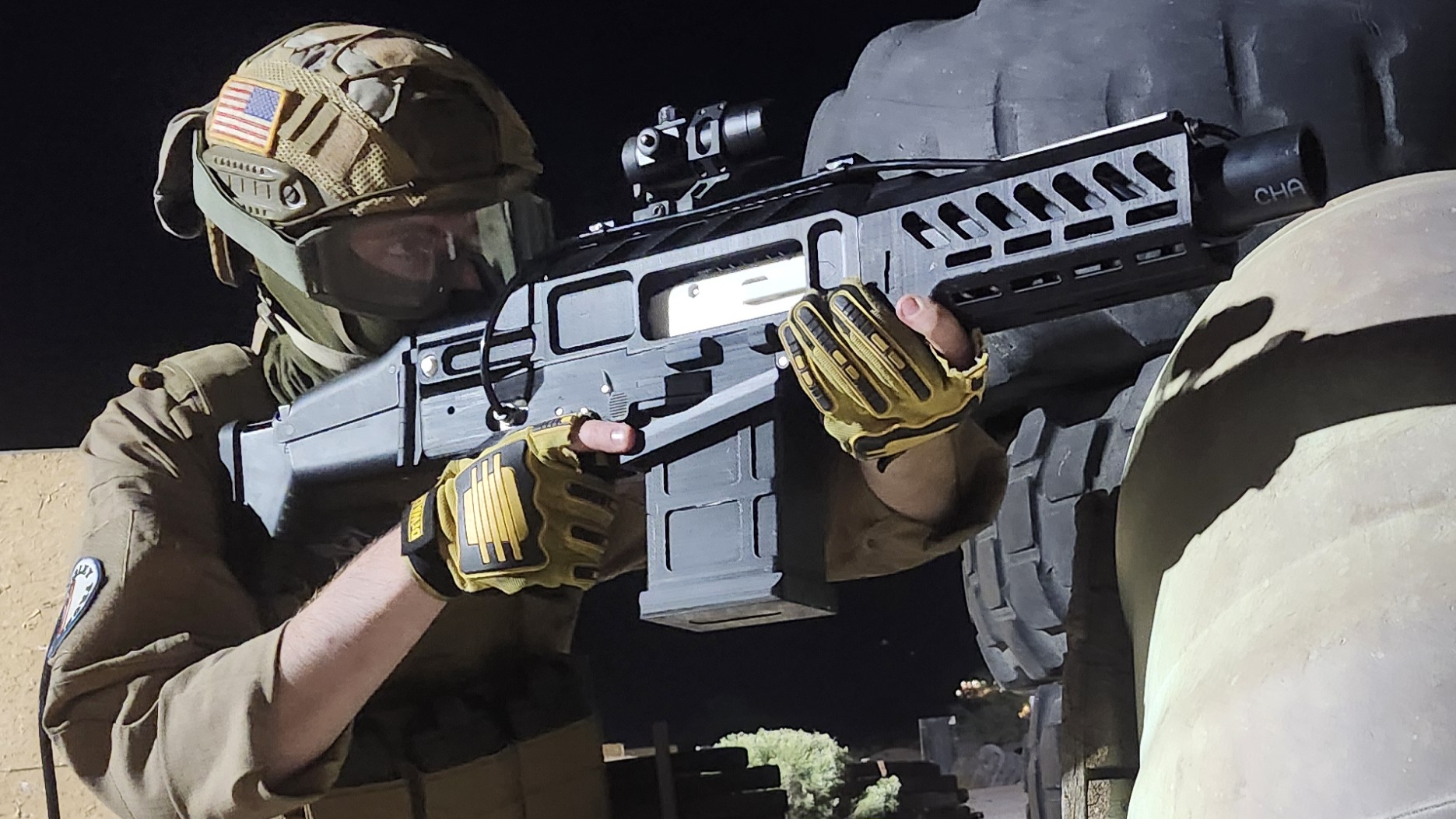 Manticore semiautomatic 40mm airsoft grenade launcher
