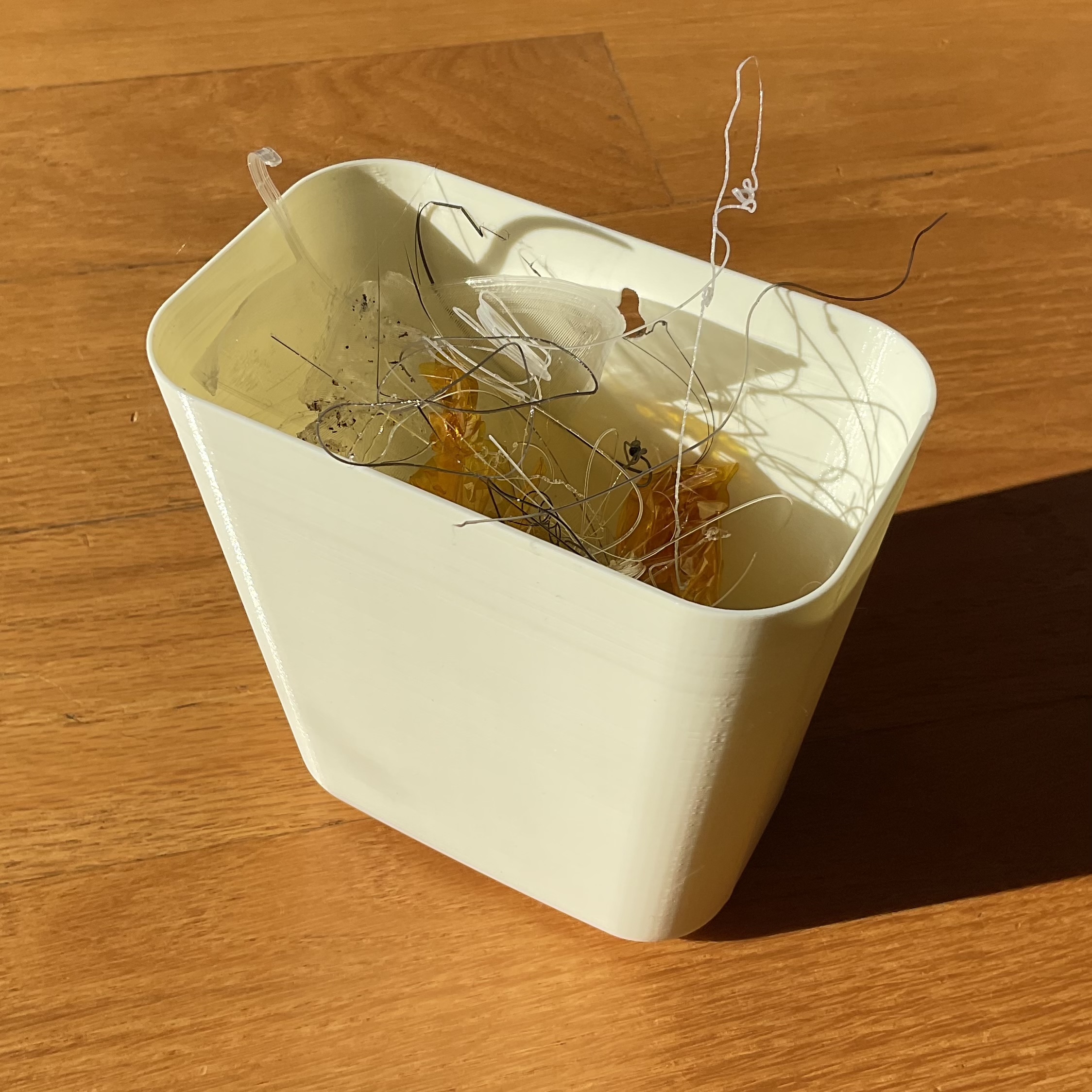 Mini Trash Can