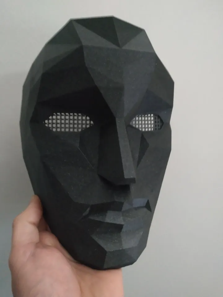 GLASSES SAFE Front Man Mask from Squid Games