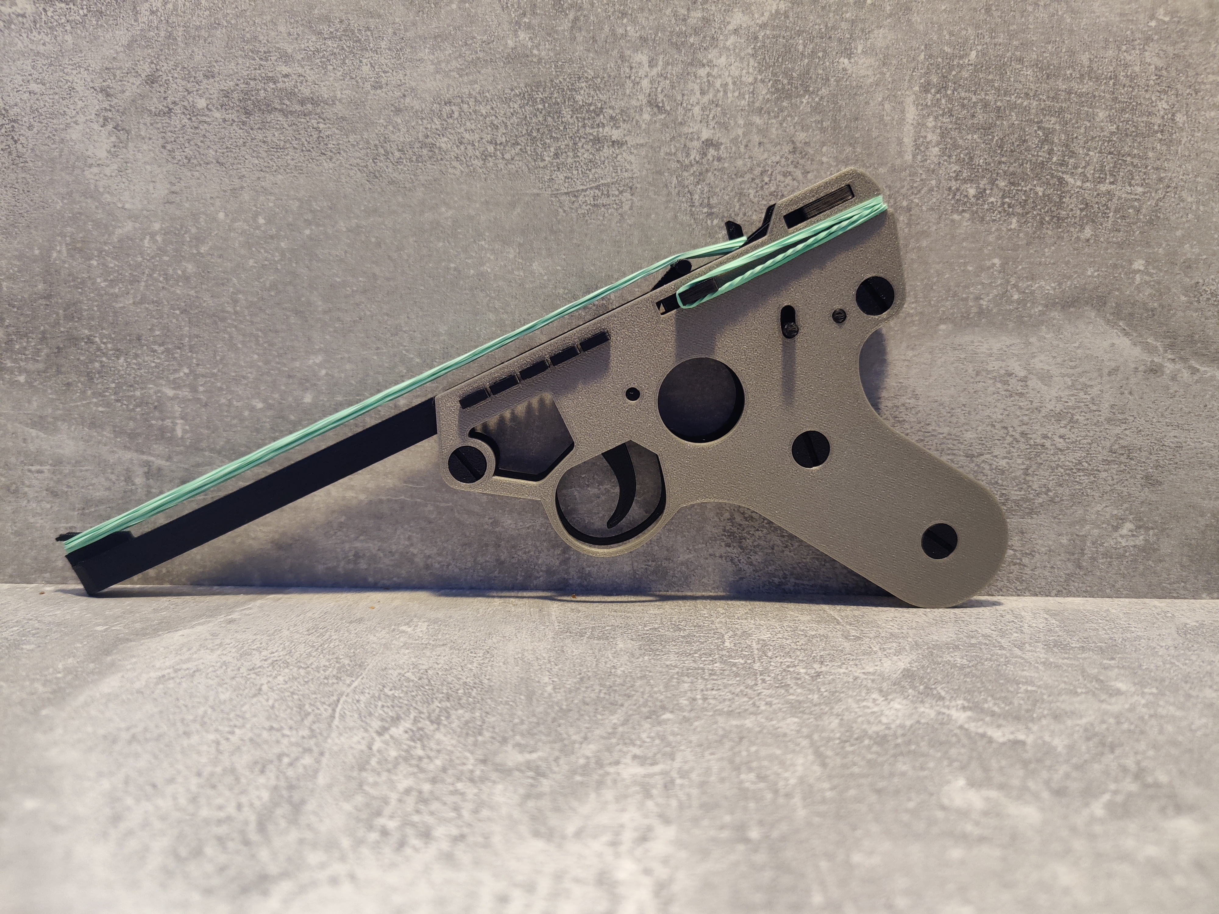 Rubber band pistol