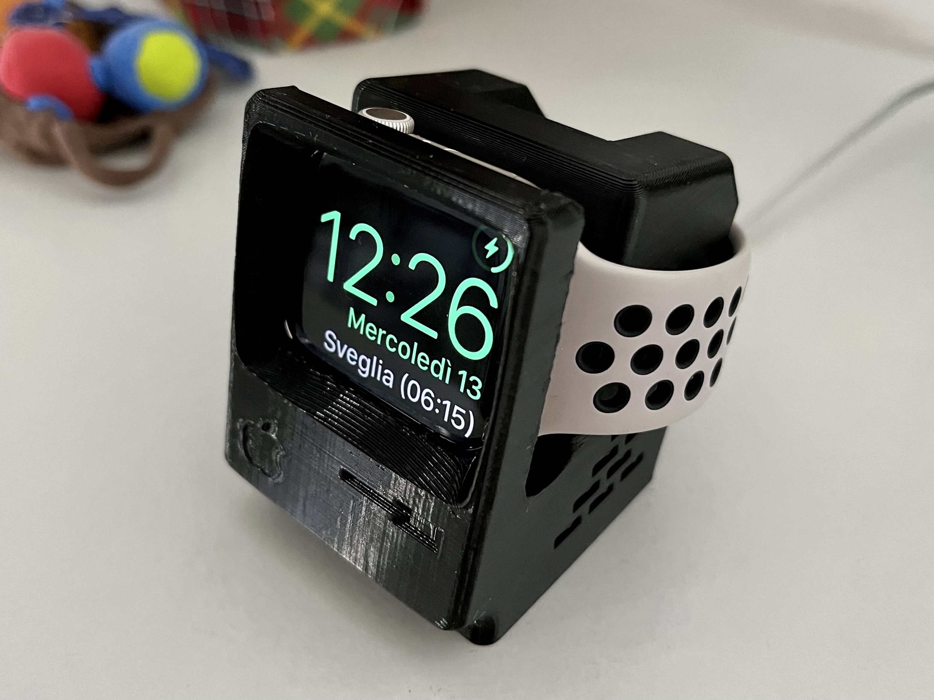 Flexible Apple Watch charging stand