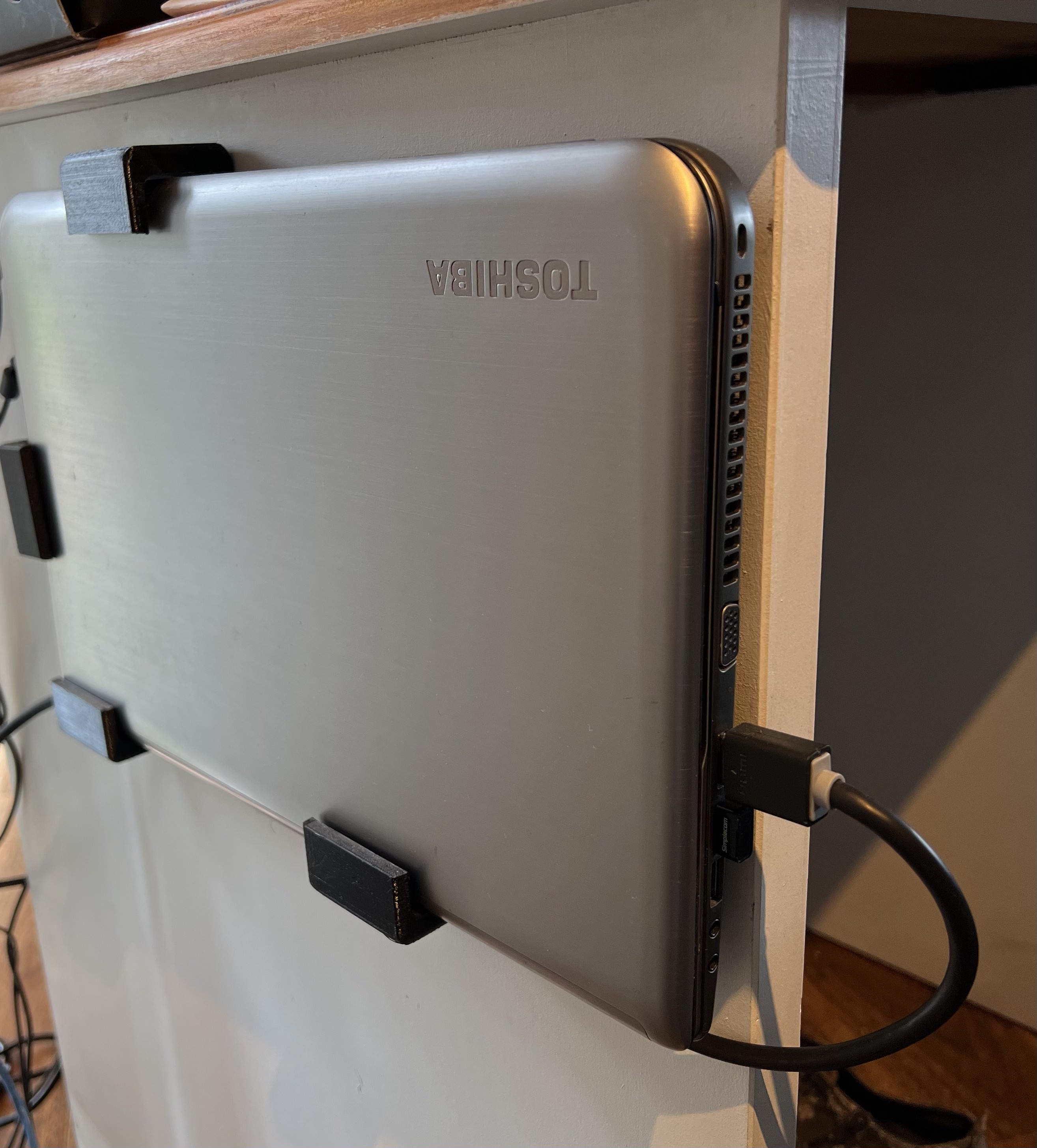 Laptop wall mount