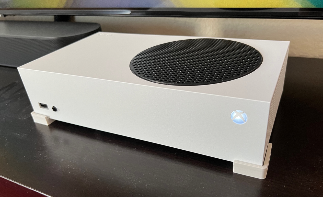 XBox Series S Feet