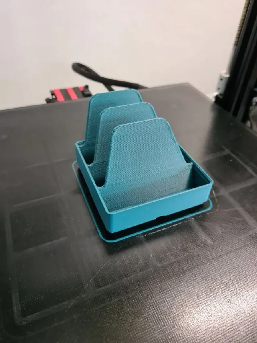 2 x 2 Gridfinity Nippers Rack