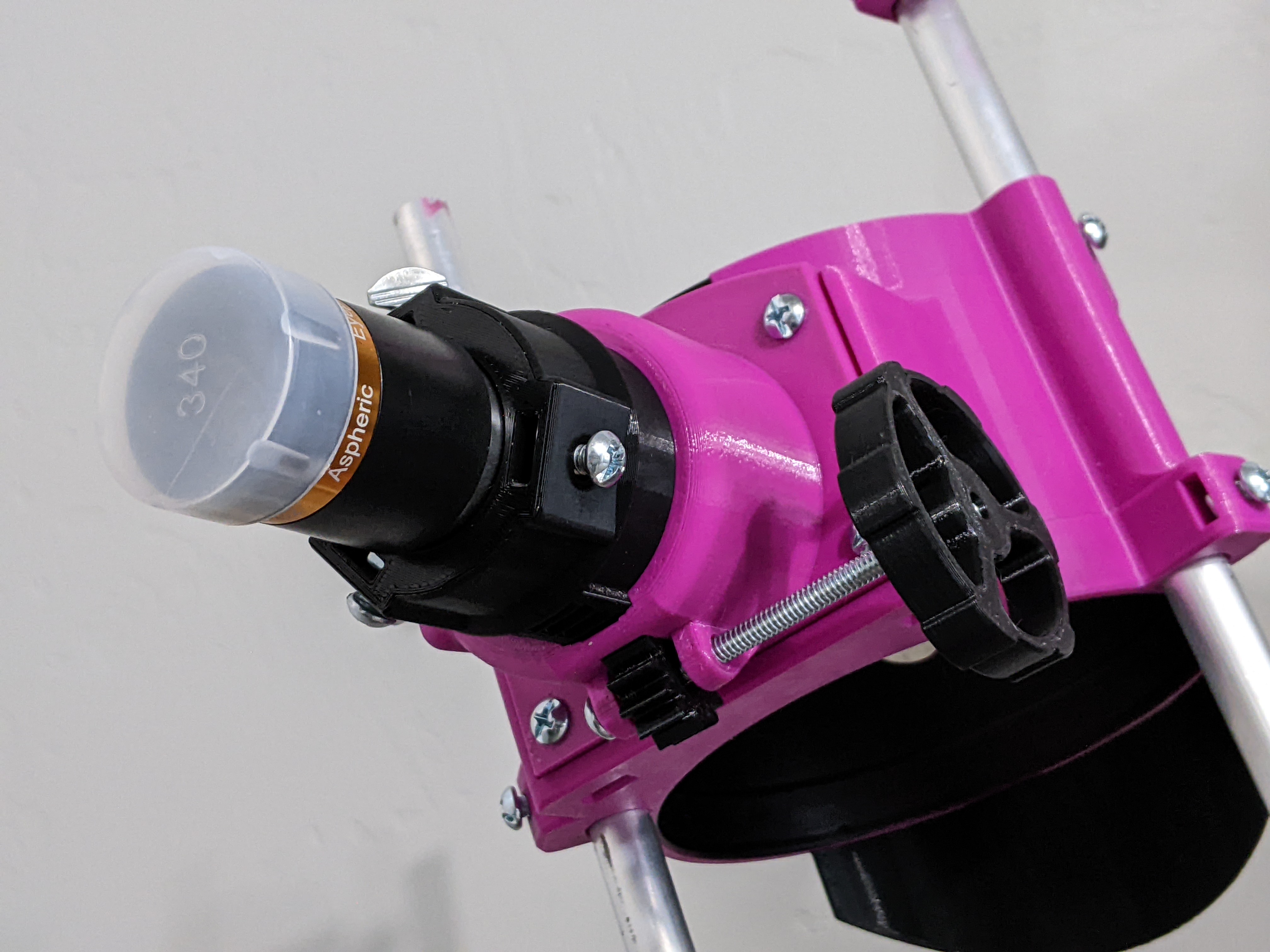 Simple Rack and Pinion Focuser for Hadley Telescope