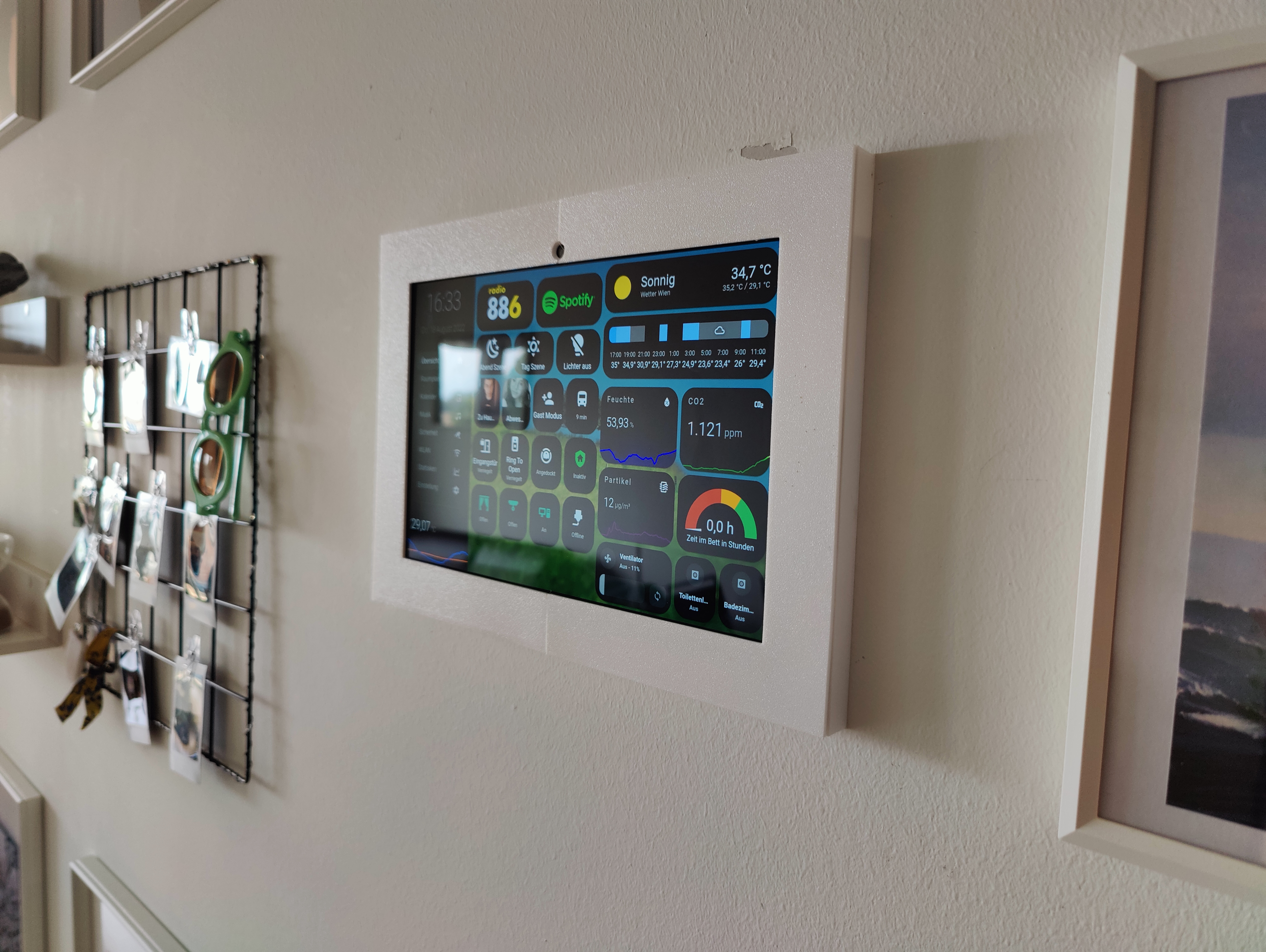 Samsung Galaxy Tab A8 (10.5-inch) Tablet Wall Mount