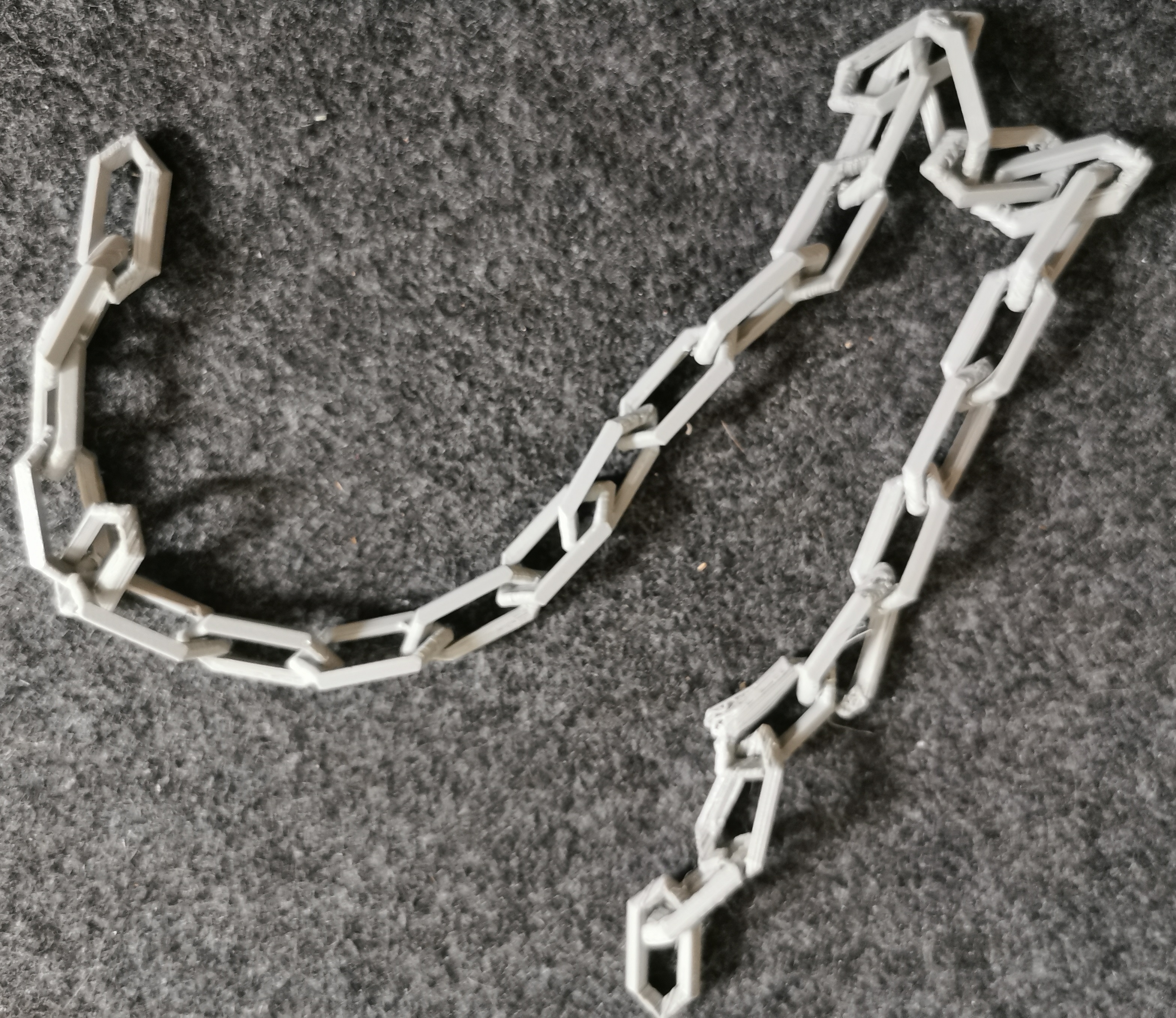 Print in place chain