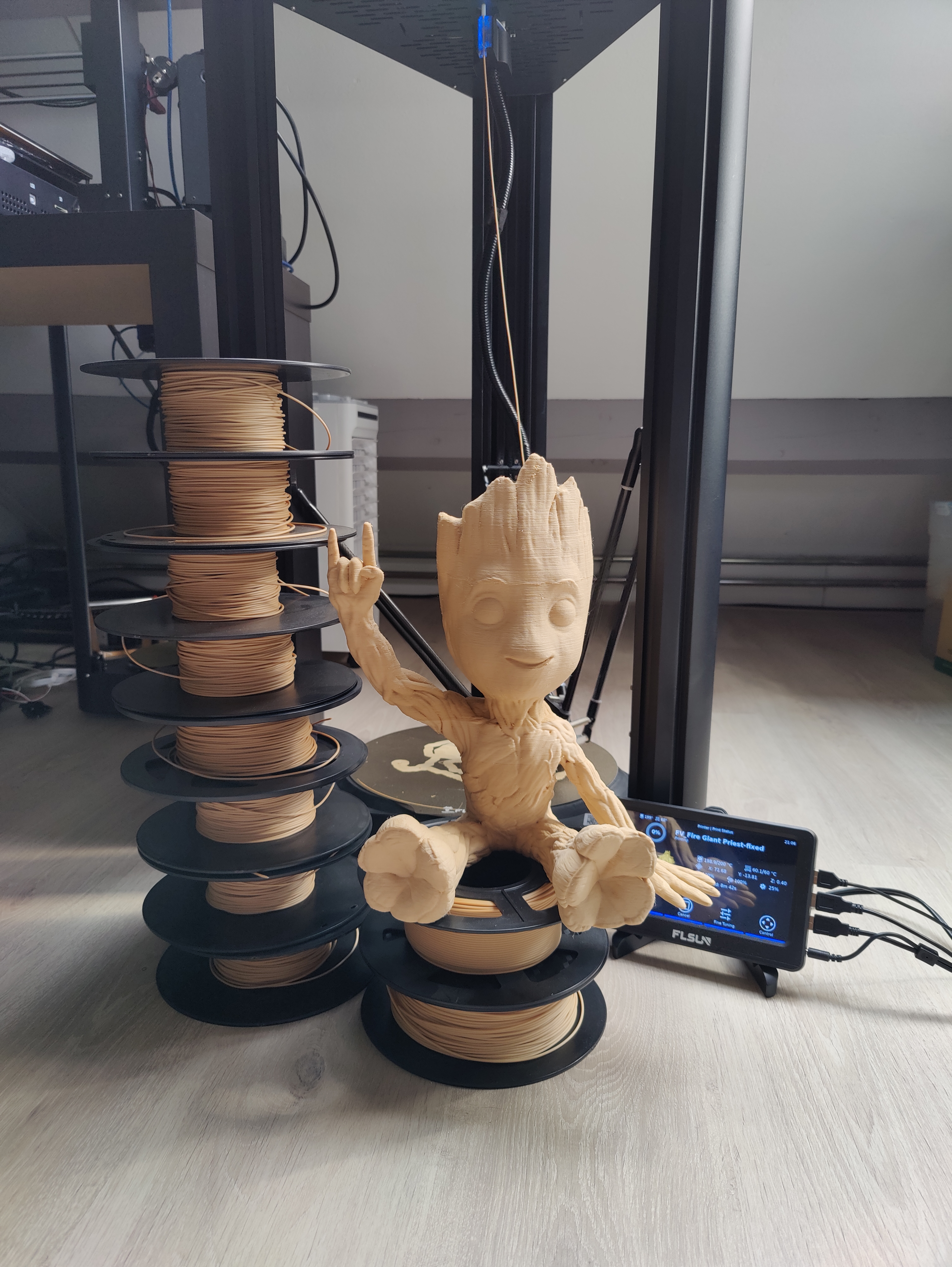 Metal Groot