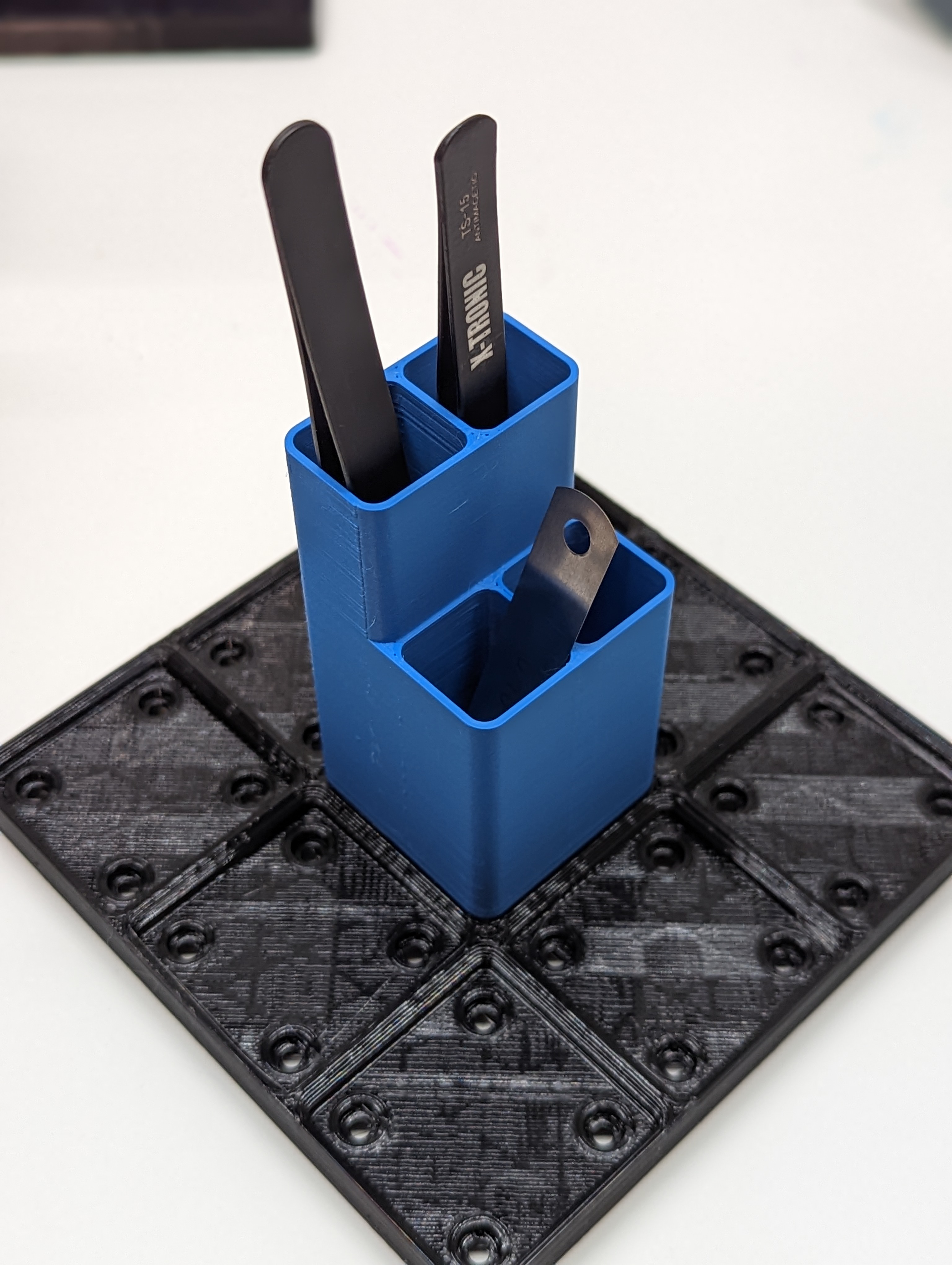 Gridfinity Dual-Height Tweezers & Feeler Gauge Holder
