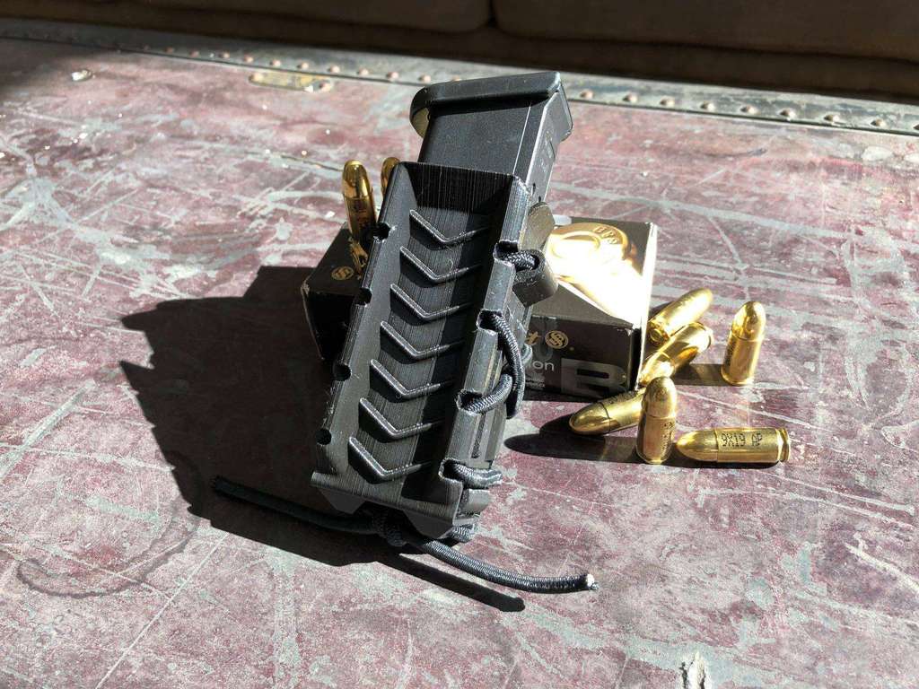 Taco Mag Pouch
