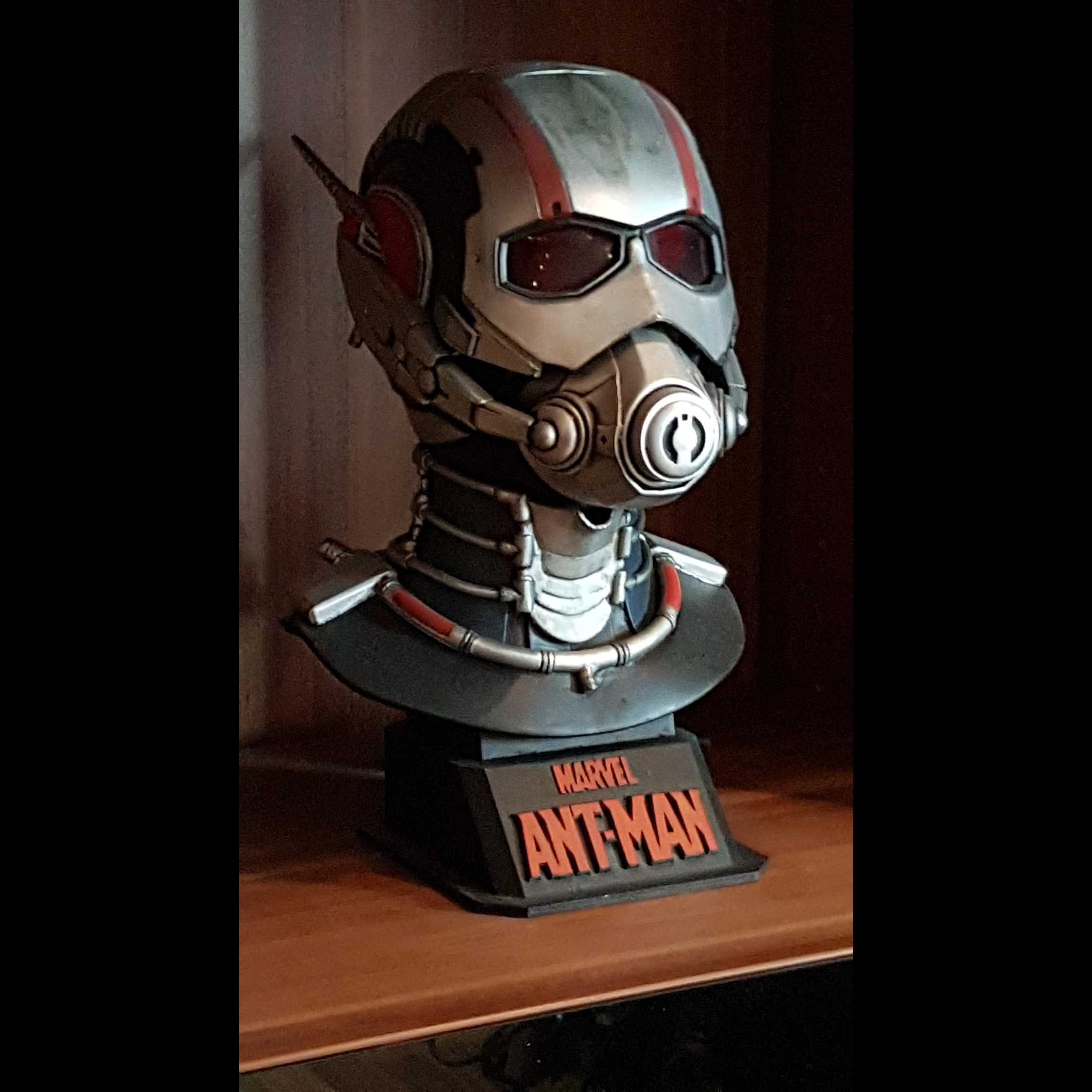 Antman Bust Marvel