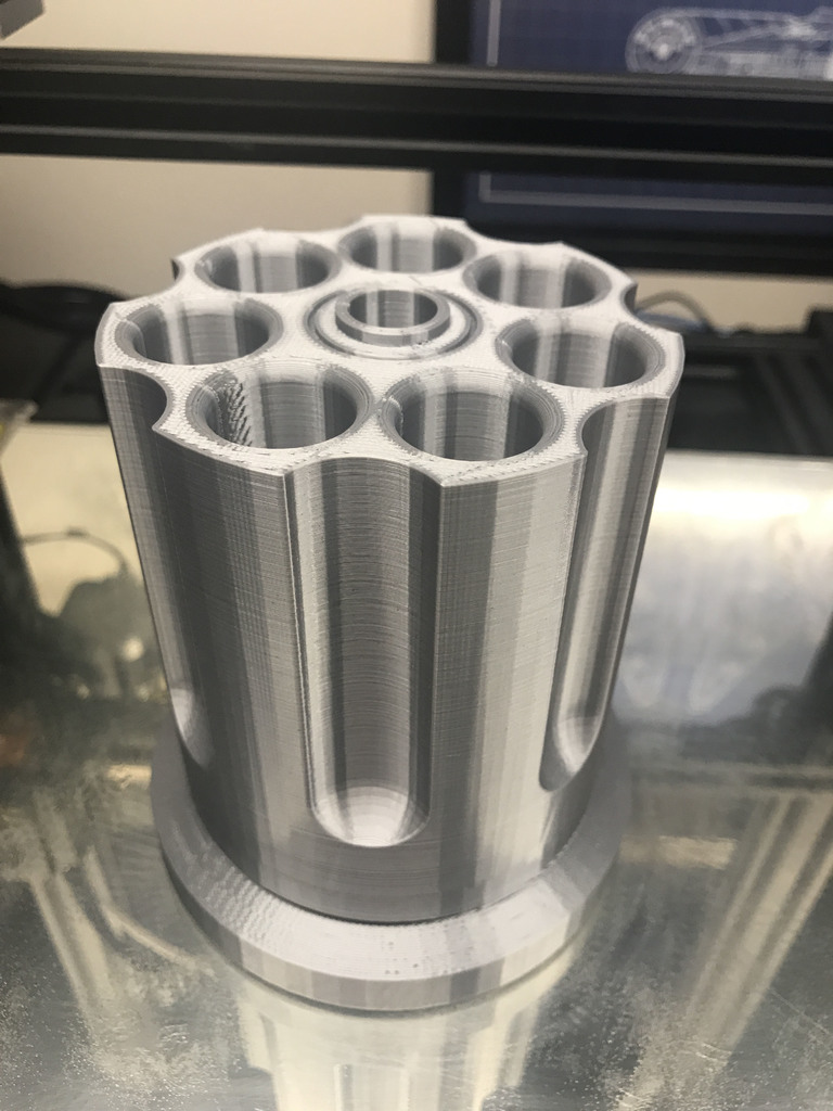 Spinning Revolver pen holder