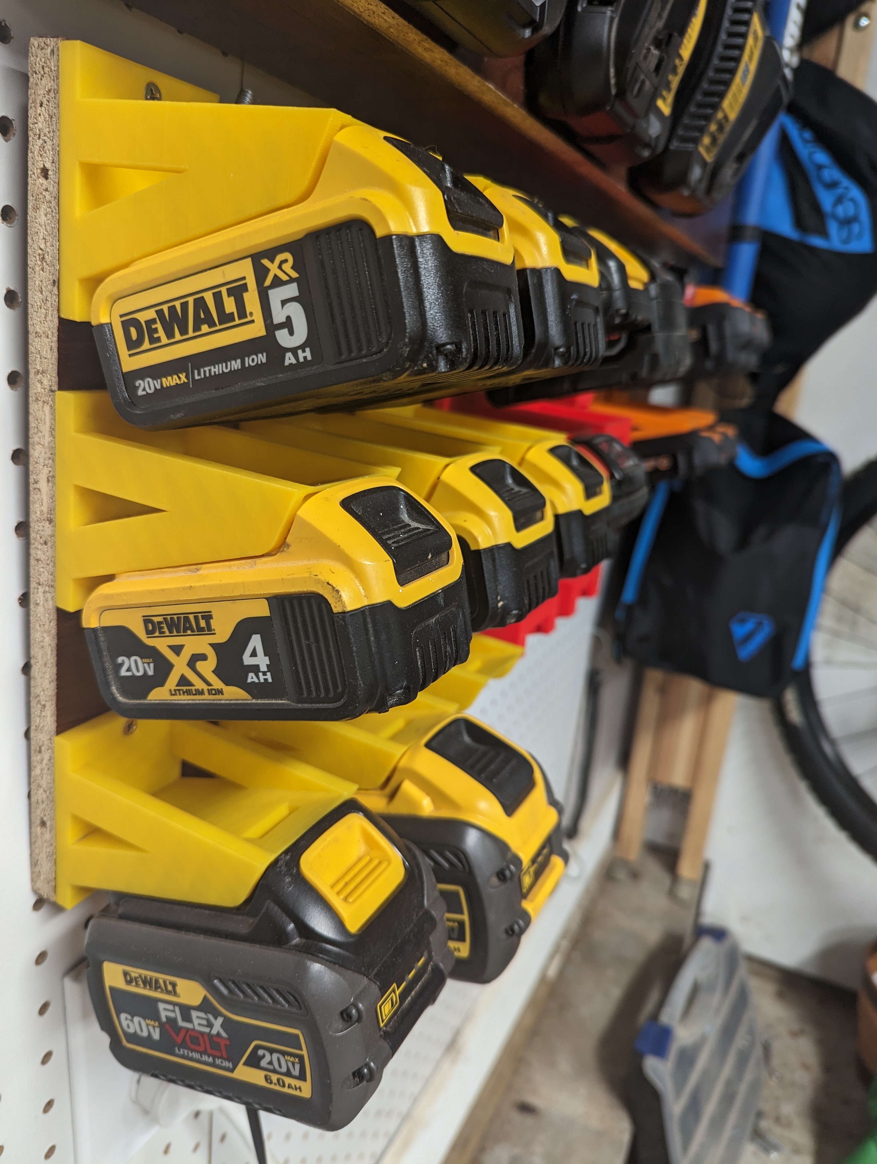 DeWalt 20V Battery Holder - Horizontal