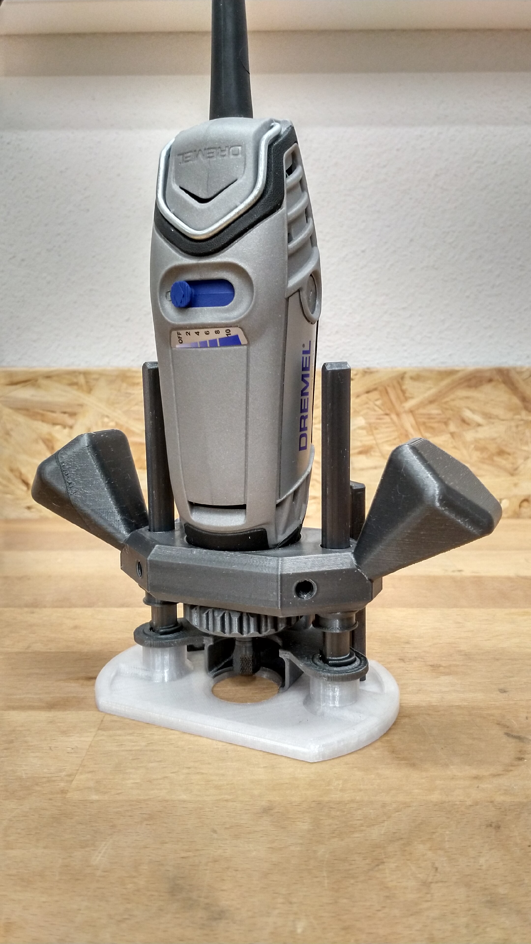 OberfrΓ€se fΓΌr Dremel 3000 - mit Staubabsaugung - Router attachment