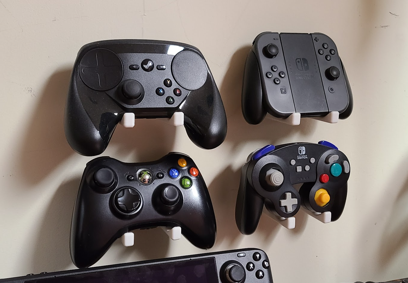 Universal Controller Wall Mount