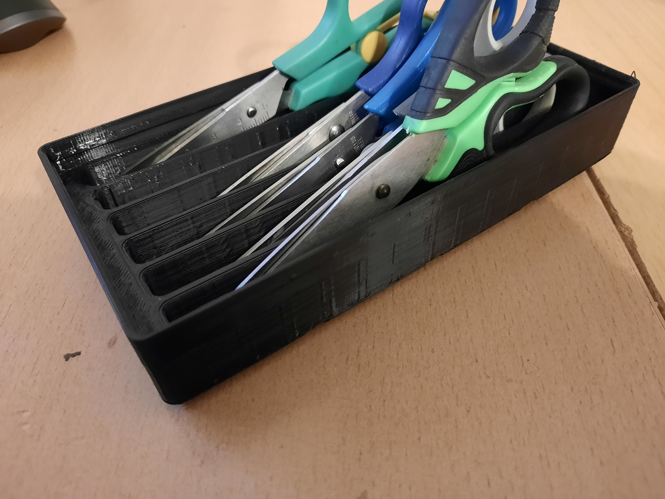 Gridfinity scissors holder