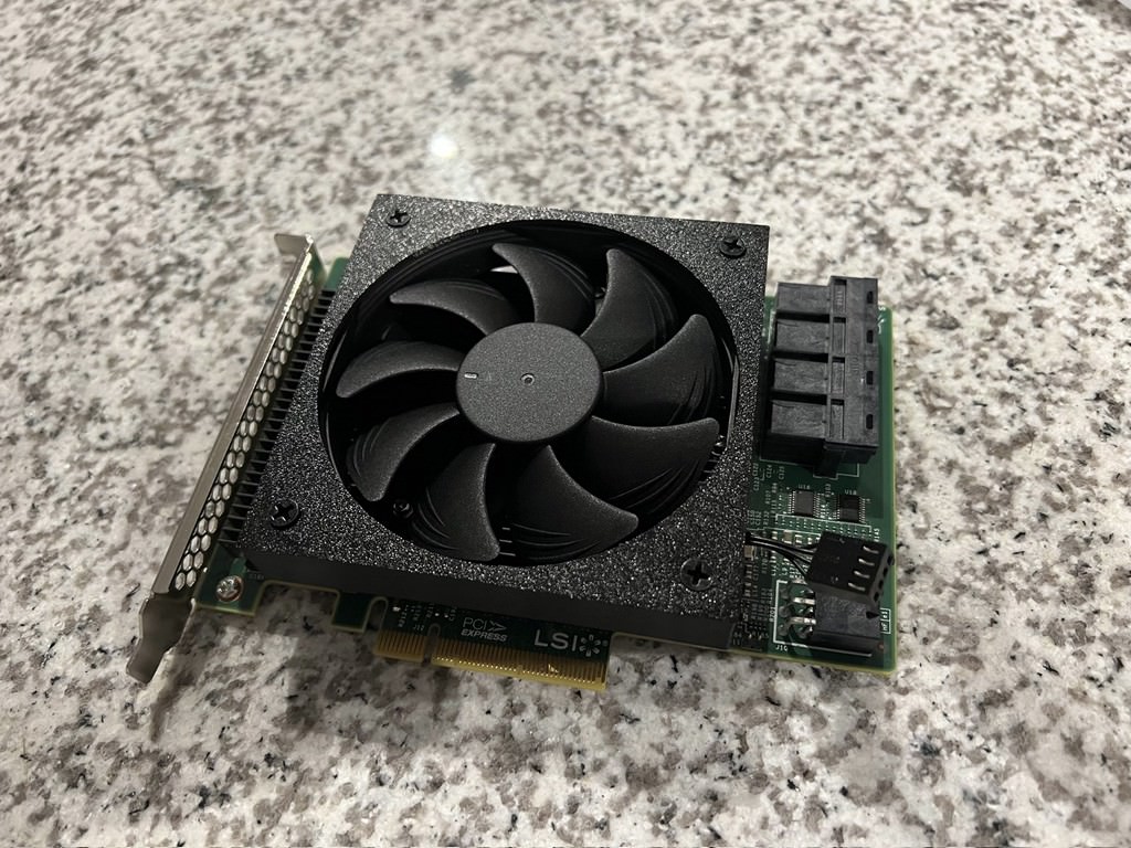LSI 9300-16i Noctua NF-A9x14 Fan Shroud