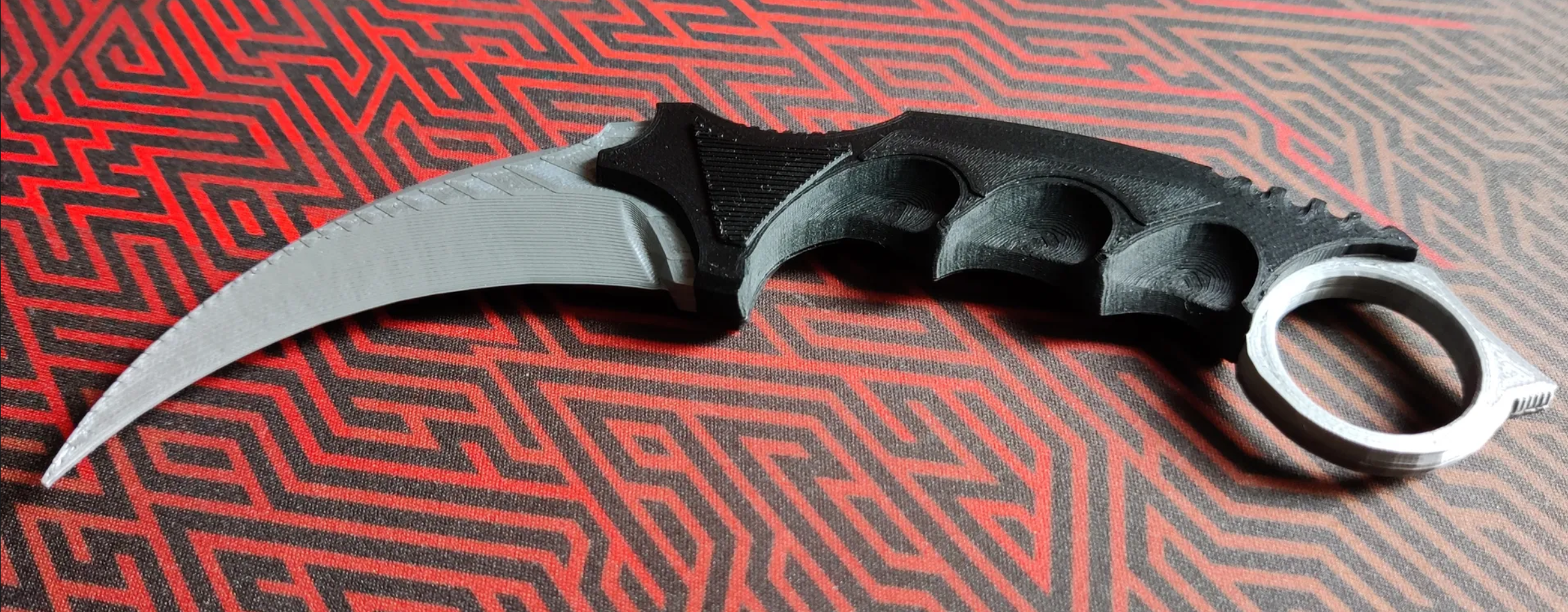 CS:GO Karambit with looser tolerances