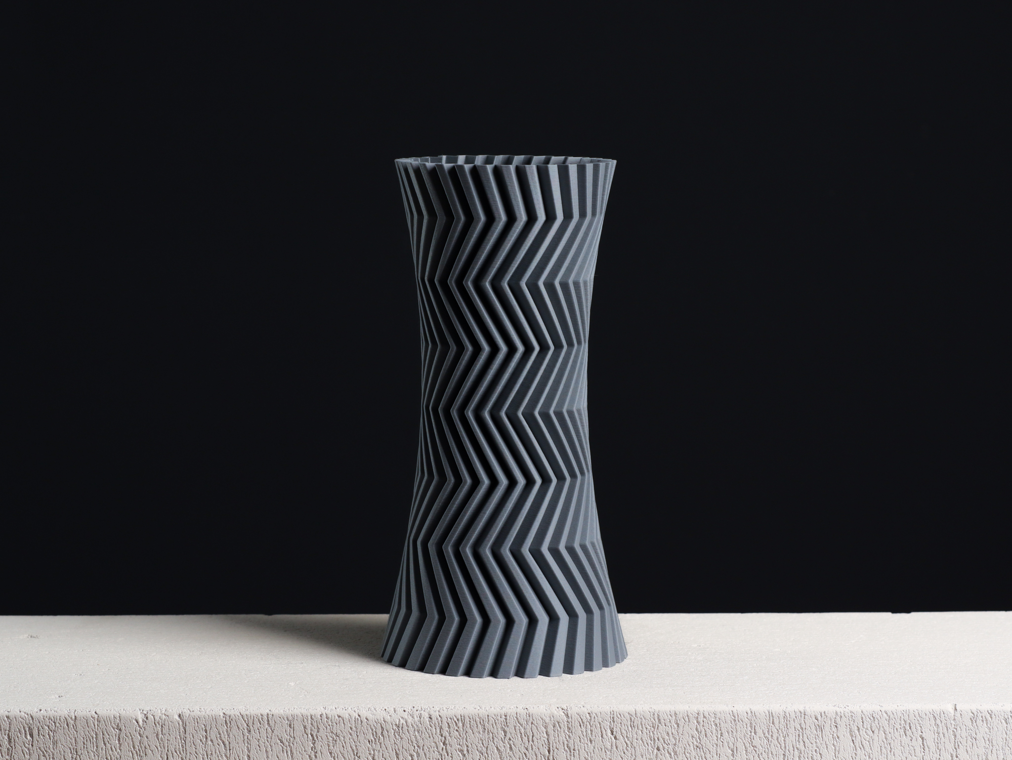 Zigzag Decoration Vase, (vase mode)